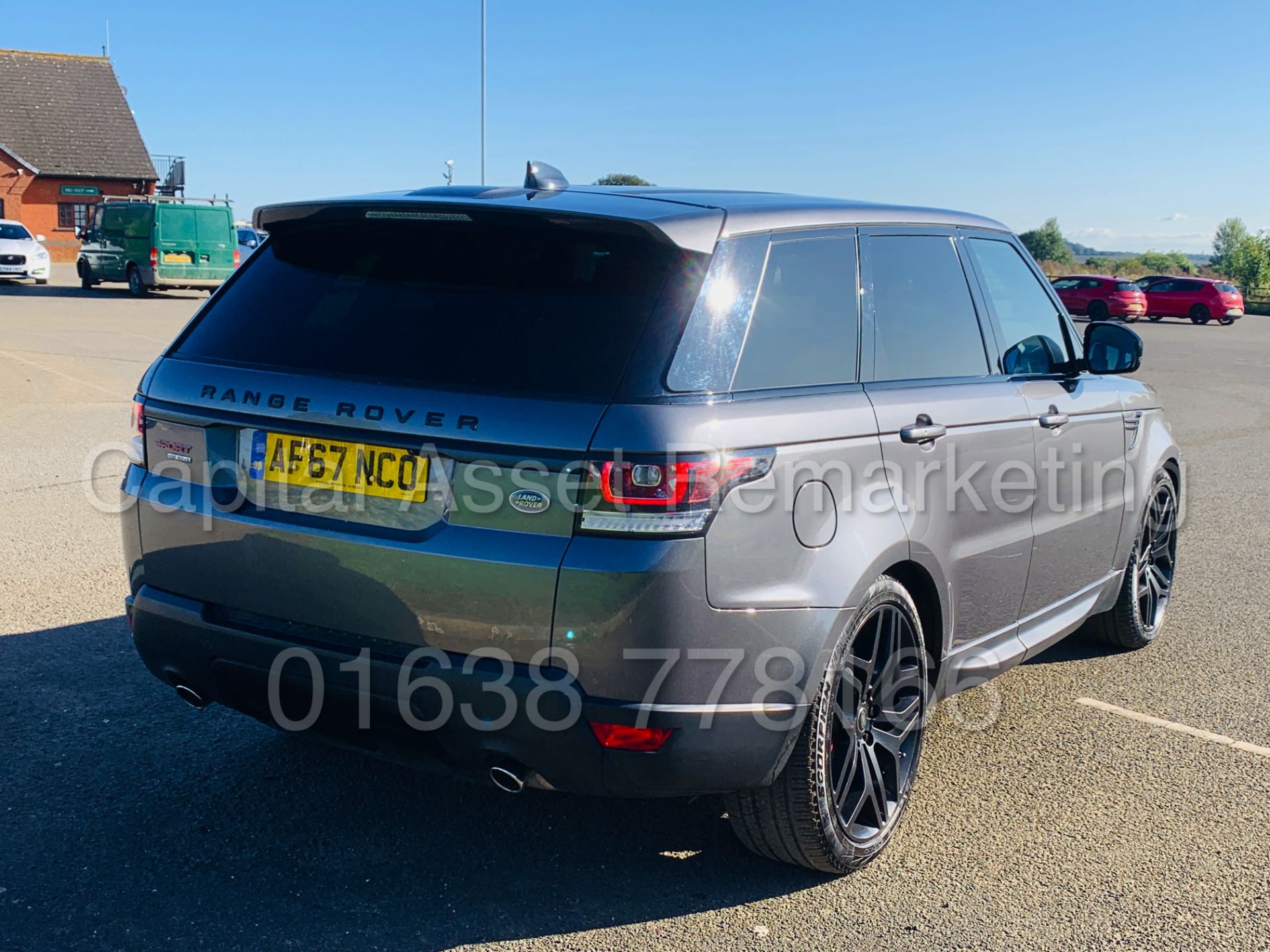 (On Sale) RANGE ROVER SPORT *HSE DYNAMIC* SUV (67 REG) '3.0 SDV6 - 306 BHP - 8 SPEED AUTO' **LOOK** - Image 9 of 65