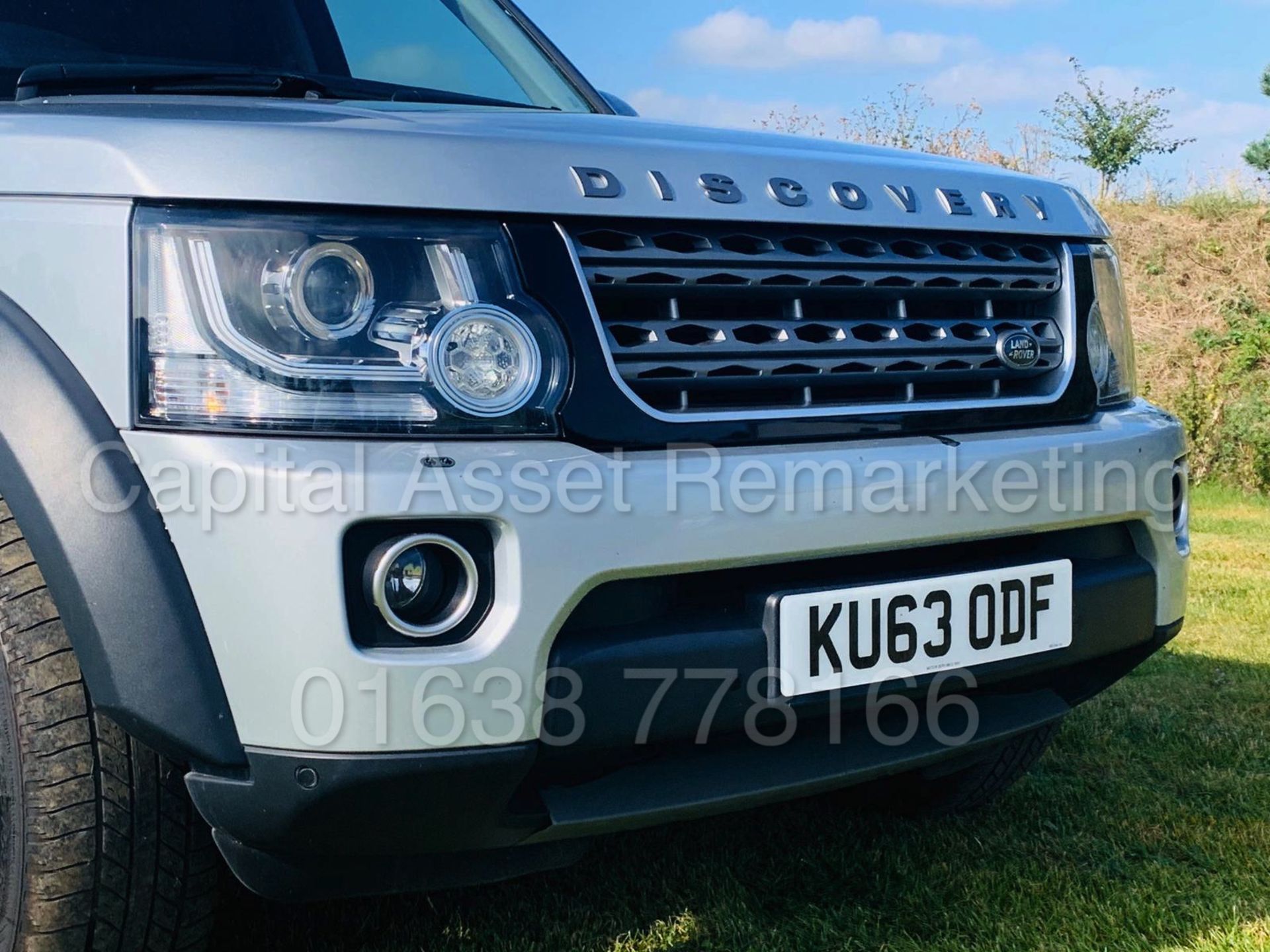 LAND ROVER DISCOVERY *XS EDITION* (2014) '3.0 SDV6 - 255 BHP - 8 SPEED AUTO' *LEATHER & SAT NAV* - Image 18 of 50