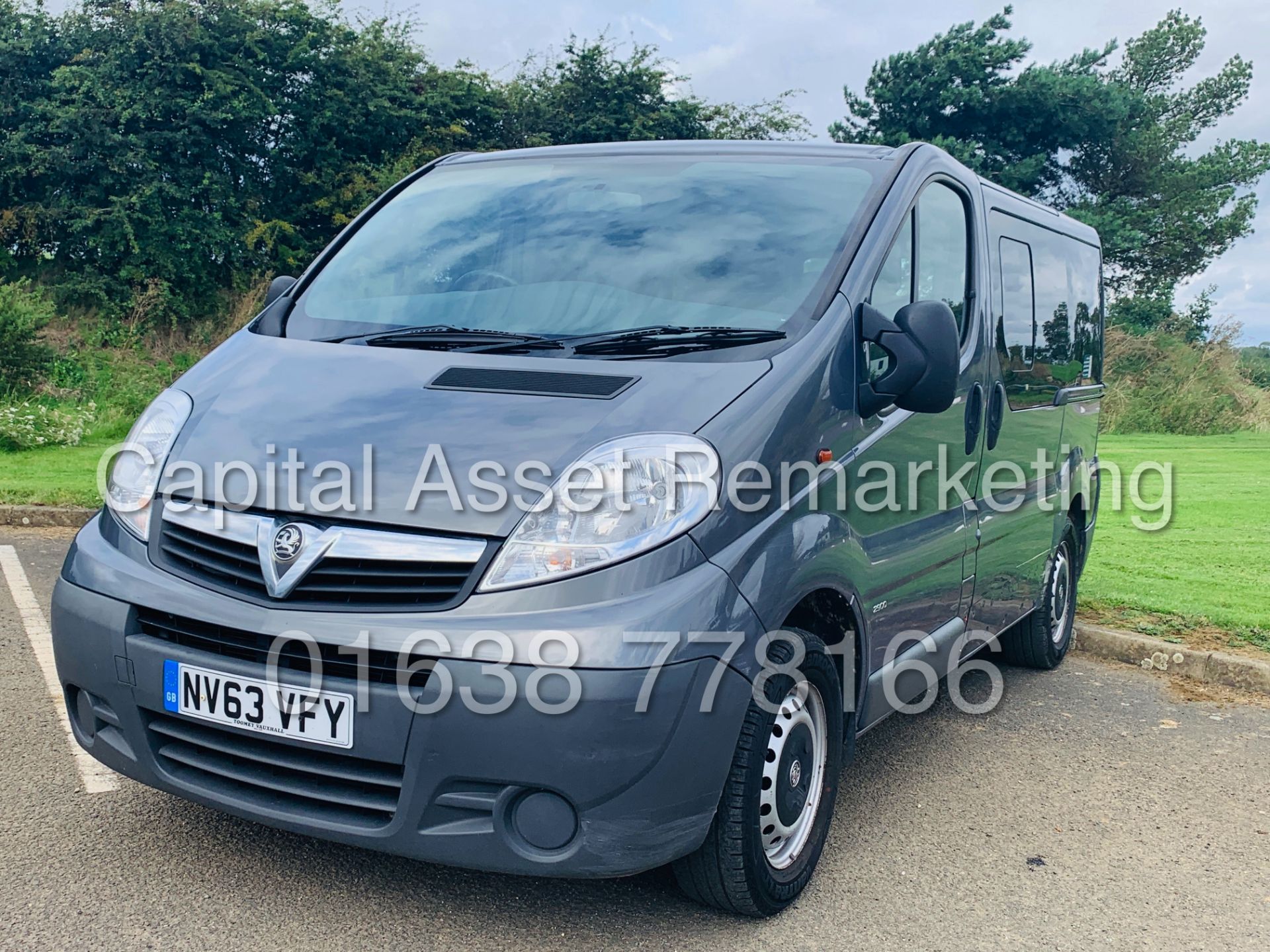 VAUXHALL VIVARO *SWB - 5 SEATER / WHEEL CHAIR ACCESS VEHICLE* (2014) '2.0 CDTI - 6 SPEED' - Image 5 of 41