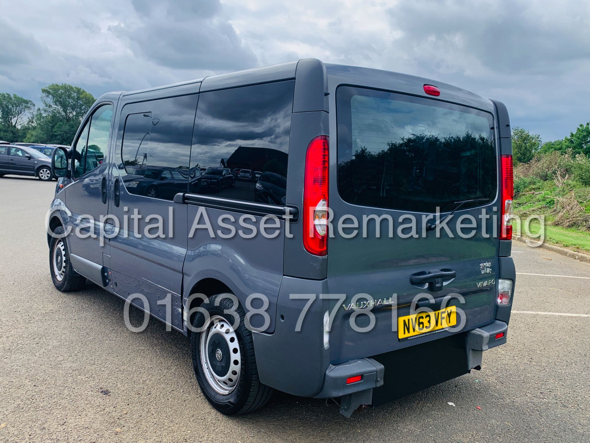 VAUXHALL VIVARO *SWB - 5 SEATER / WHEEL CHAIR ACCESS VEHICLE* (2014) '2.0 CDTI - 6 SPEED' - Image 9 of 41