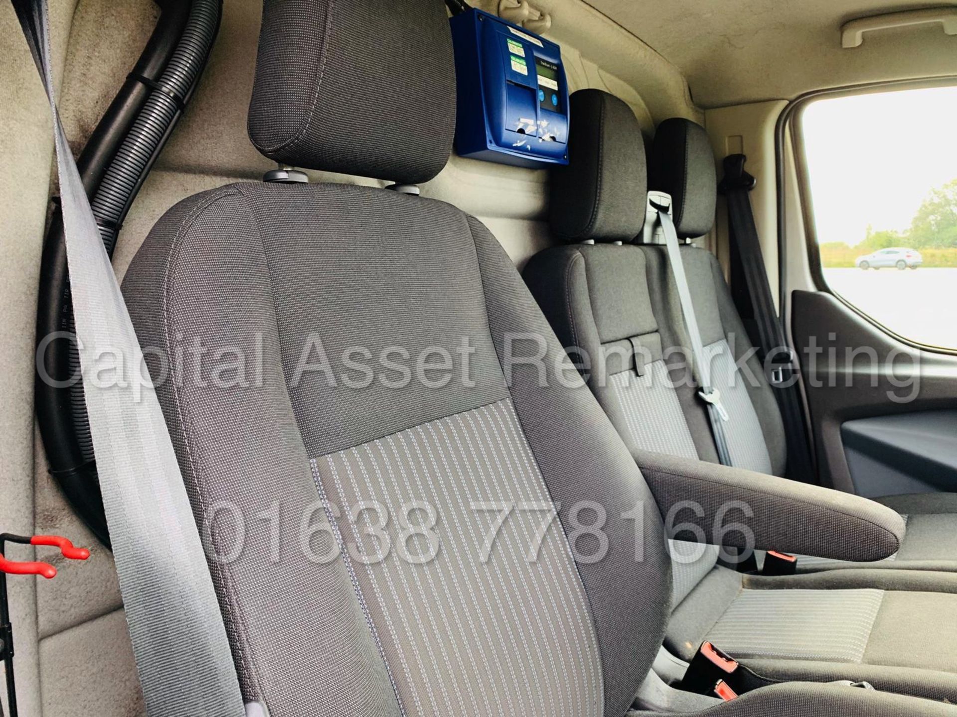 FORD TRANSIT CUSTOM *TREND EDITION* SWB REFRIGERATED VAN (2015) '2.2 TDCI - 100 BHP - 6 SPEED' - Image 29 of 45