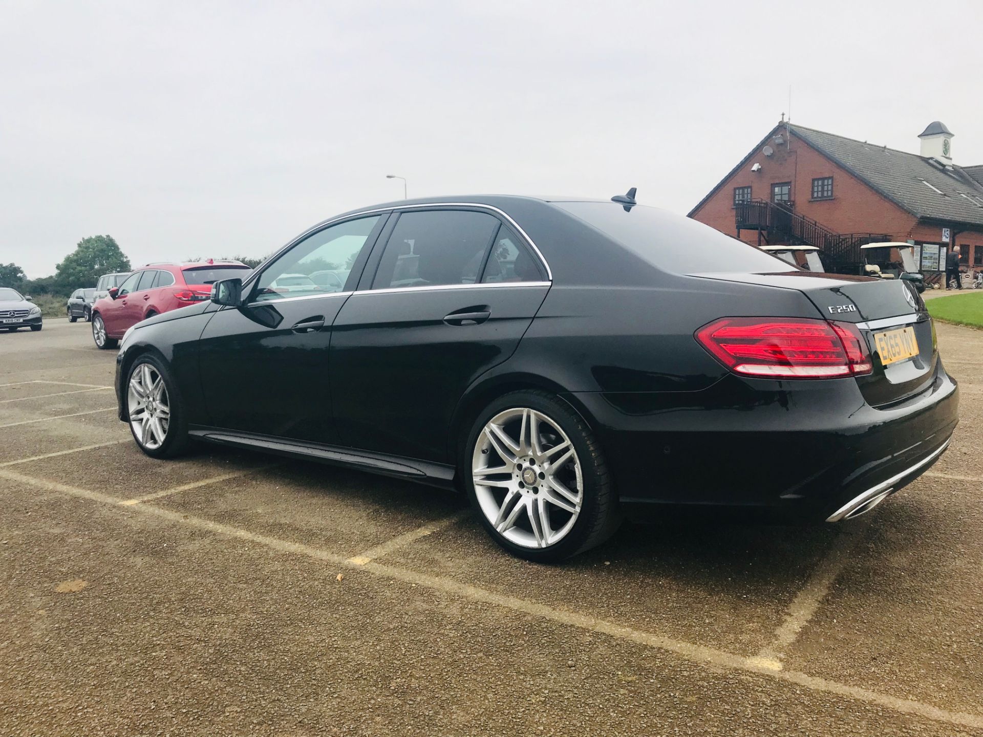 On Sale MERCEDES E250d "AMG LINE"SPORT - 7G AUTO - 2016 MODEL - BLACK- SAT ANV - LEATHER - HUGE SPEC - Image 4 of 20