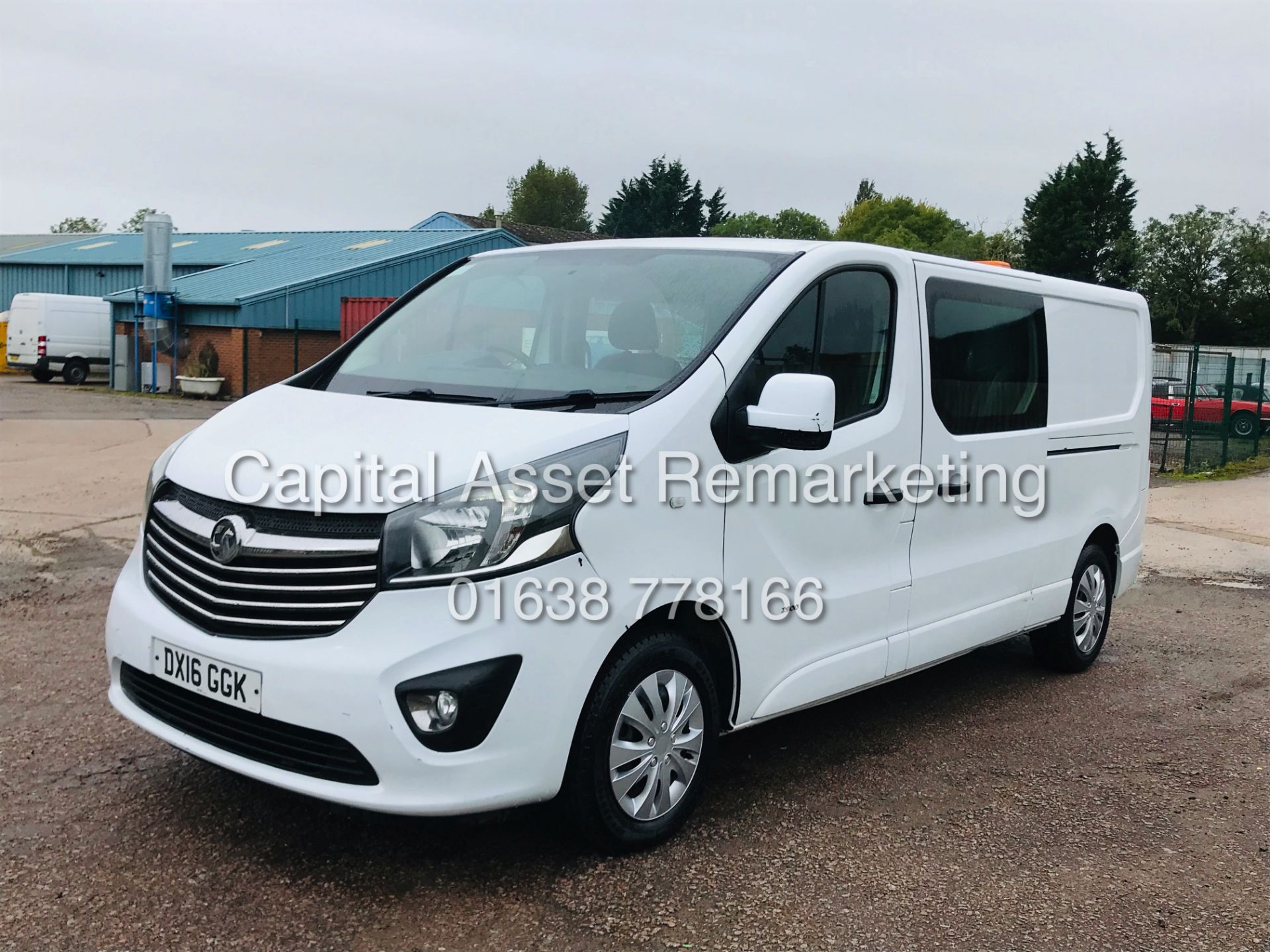 (ON SALE) VAUXHALL VIVARO *SPORTIVE* LWB 6 SEATER DUELINER / CREW VAN (2016) '1.6 CDTI-STOP/START' - Image 3 of 41