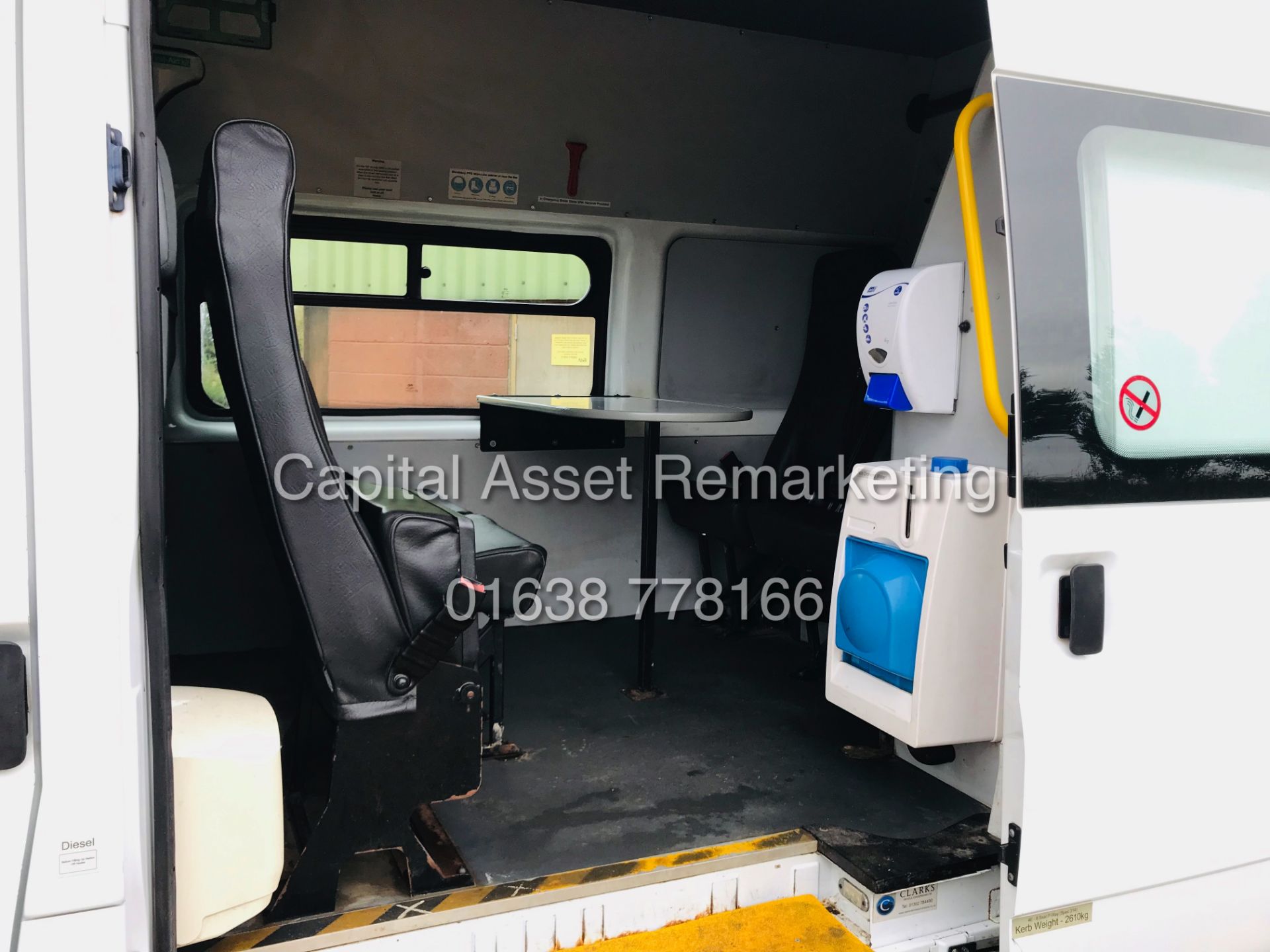 FORD TRANSIT T350 *LWB - MESSING UNIT* (2011) '2.4 TDCI - 6 SPEED' **CLARKS CONVERSION** - Image 27 of 30