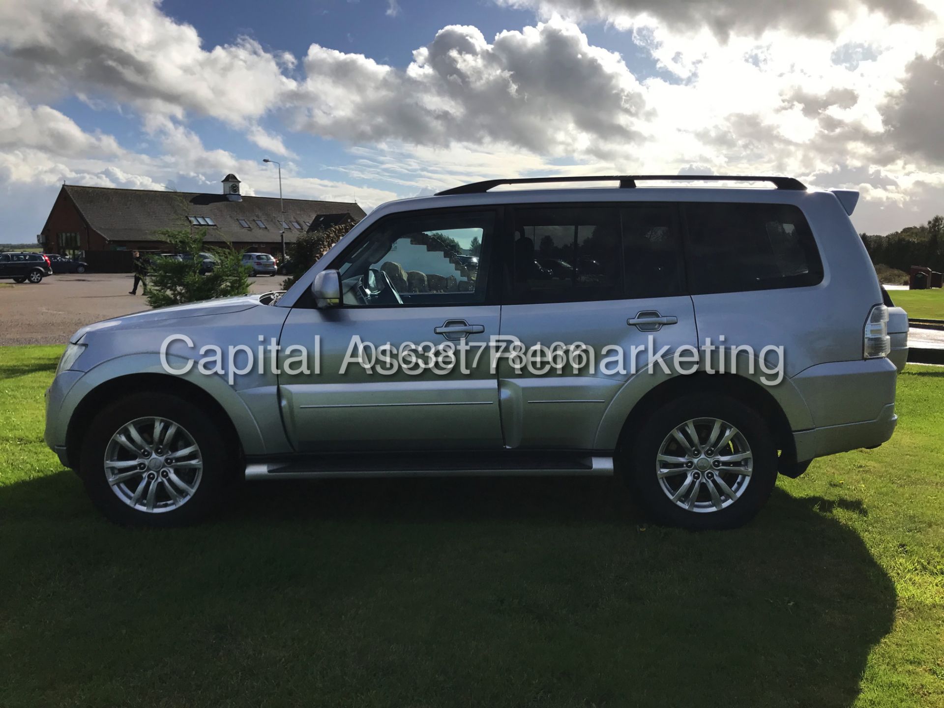 MITSUBISHI SHOGUN 3.2DI-D "SG3" LWB AUTO (13 REG) FULLY LOADED *SAT NAV* LEATHER - GLASS ROOF - Image 8 of 26