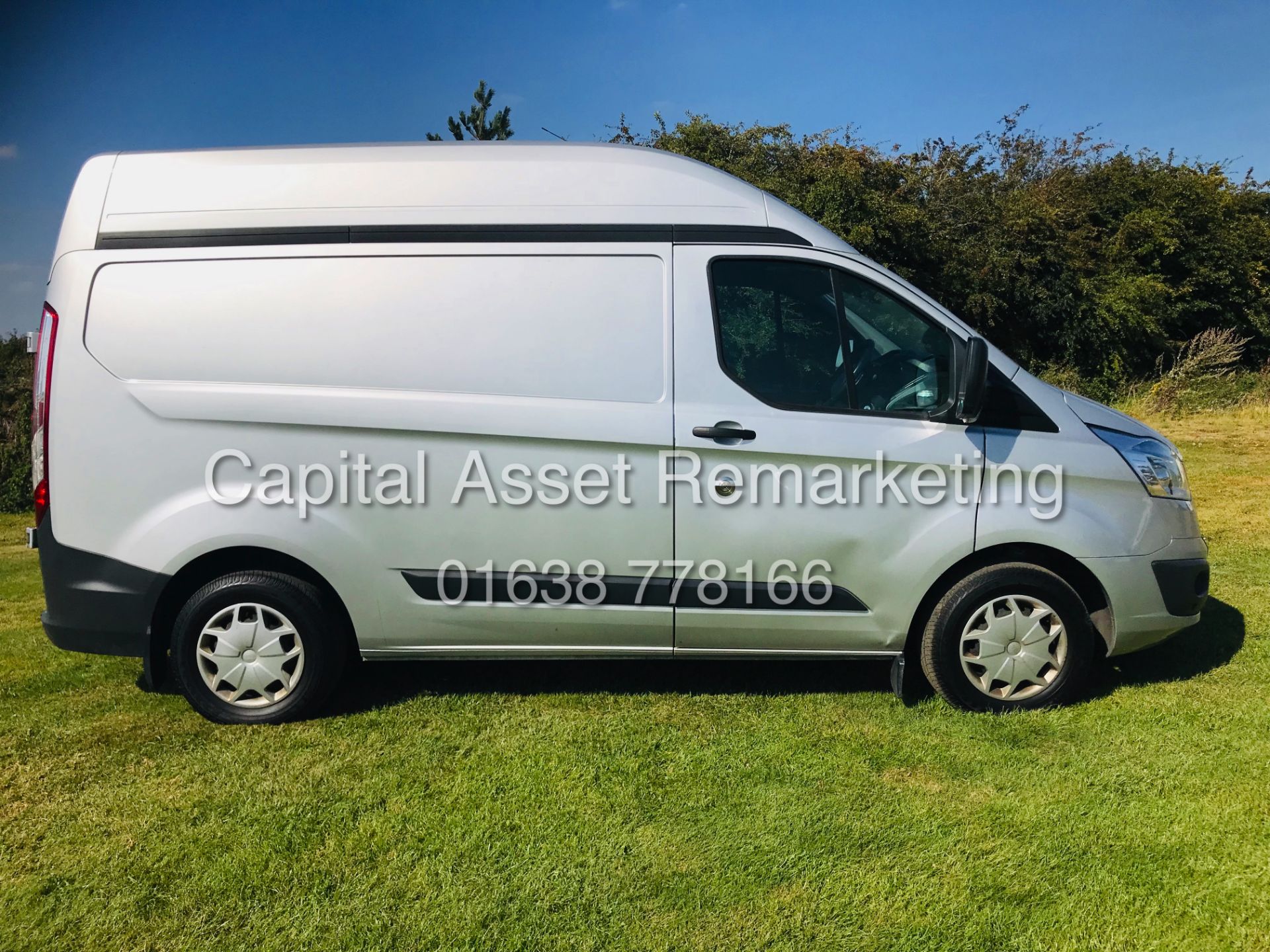 On Sale FORD TRANSIT CUSTOM *TREND EDITION* SWB HI-ROOF (2016 MODEL) '2.2 TDCI - 6 SPEED' **A/C** - Image 7 of 18