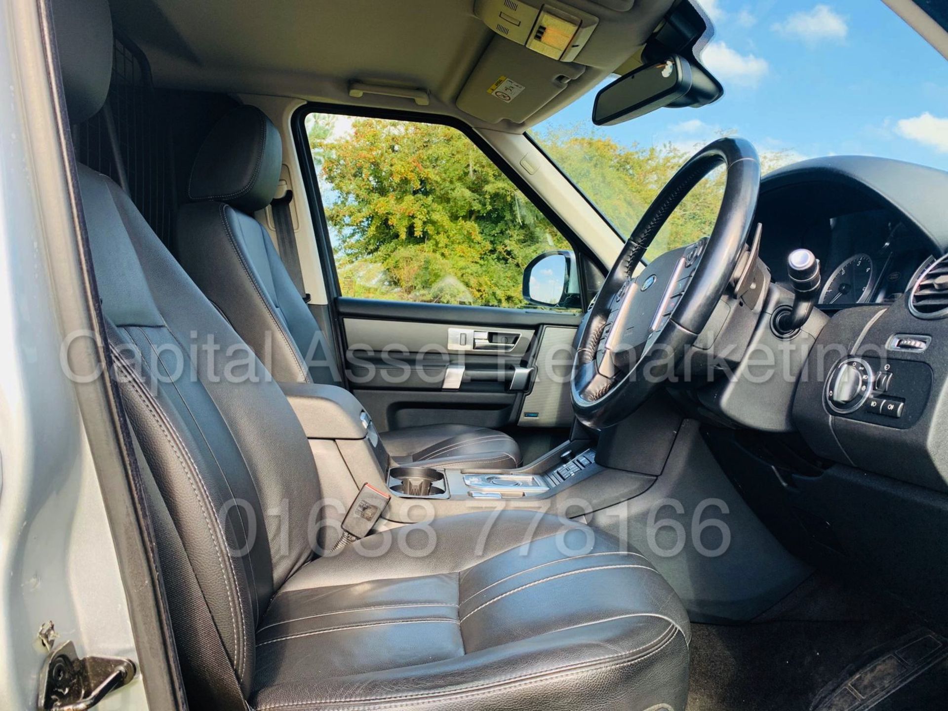 LAND ROVER DISCOVERY *XS EDITION* (2014) '3.0 SDV6 - 255 BHP - 8 SPEED AUTO' *LEATHER & SAT NAV* - Image 29 of 50