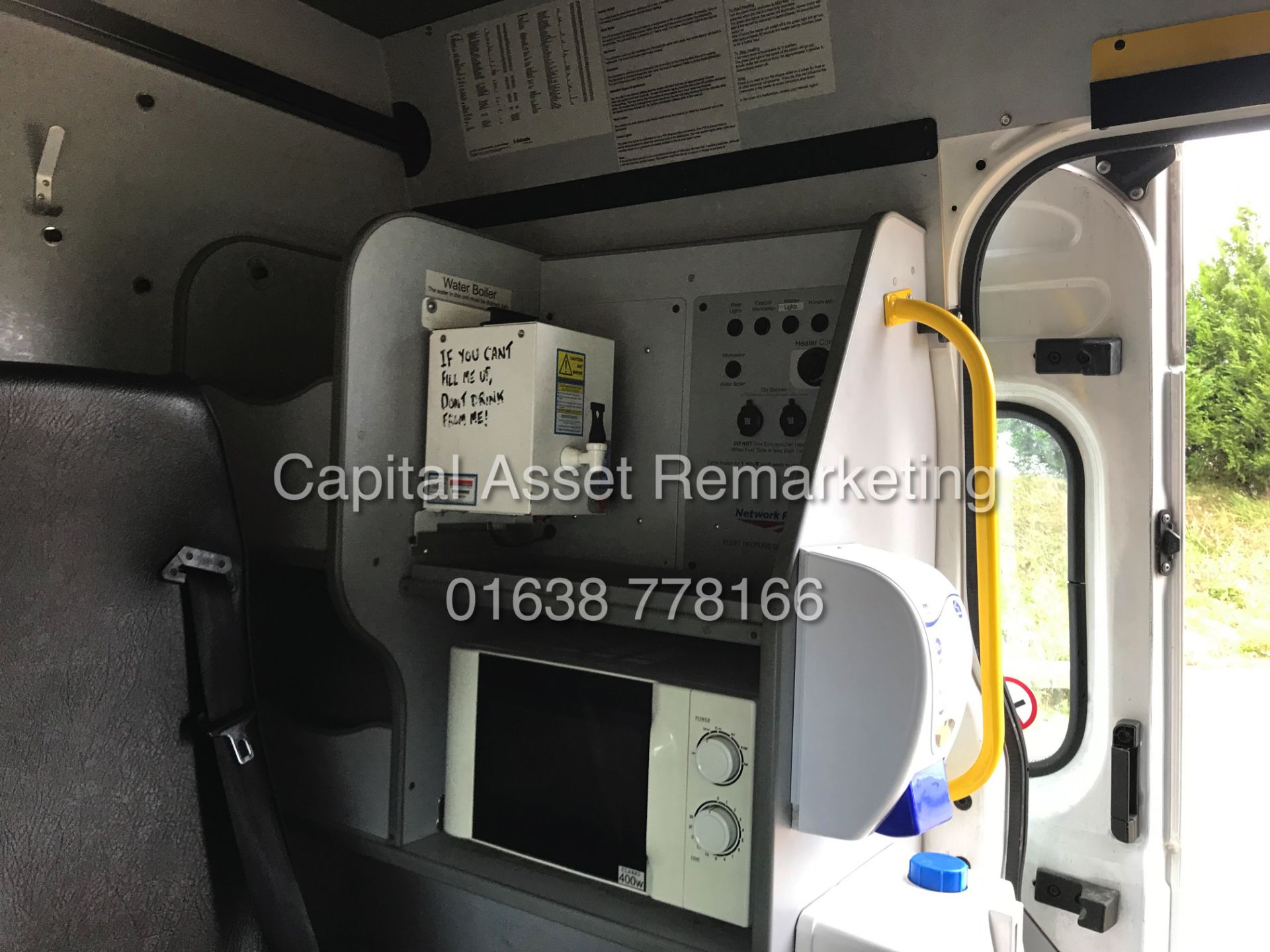 FORD TRANSIT T350 *LWB - MESSING UNIT* (2011) '2.4 TDCI - 6 SPEED' **CLARKS CONVERSION** - Image 18 of 30