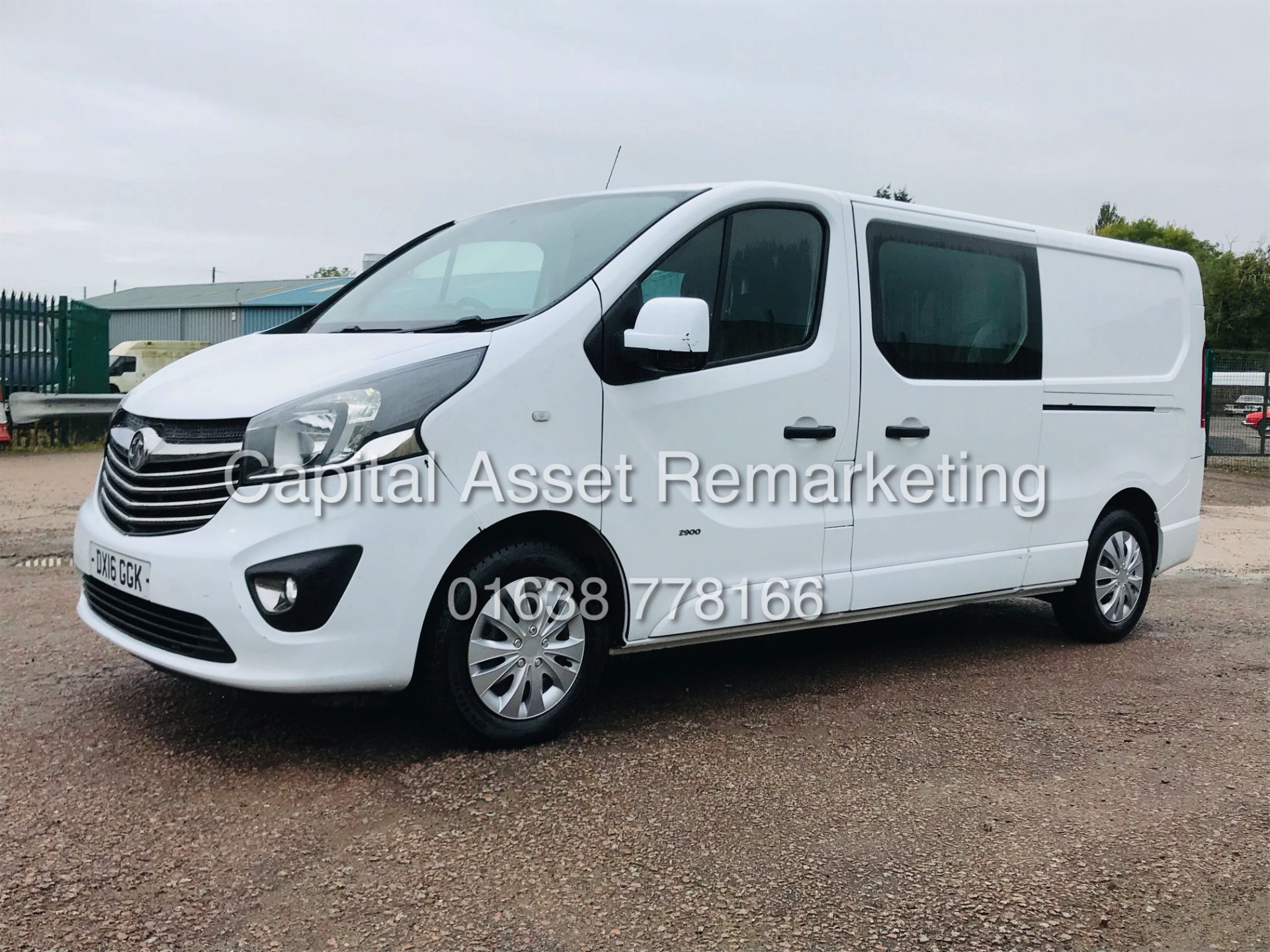 (ON SALE) VAUXHALL VIVARO *SPORTIVE* LWB 6 SEATER DUELINER / CREW VAN (2016) '1.6 CDTI-STOP/START'