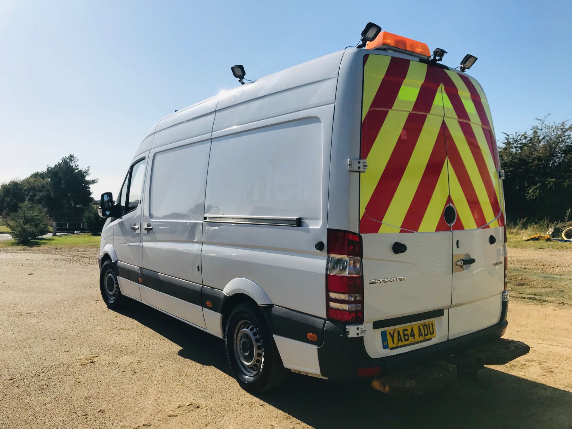 MERCEDES-BENZ SPRINTER 313 CDI *MWB HI-ROOF -WELFARE / MESSING UNIT* (FULLY EQUIPT) 1 OWNER FROM NEW