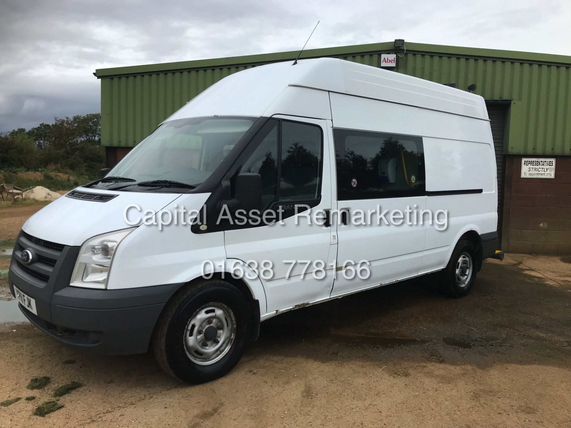 FORD TRANSIT T350 *LWB - MESSING UNIT* (2011) '2.4 TDCI - 6 SPEED' **CLARKS CONVERSION** - Image 2 of 30