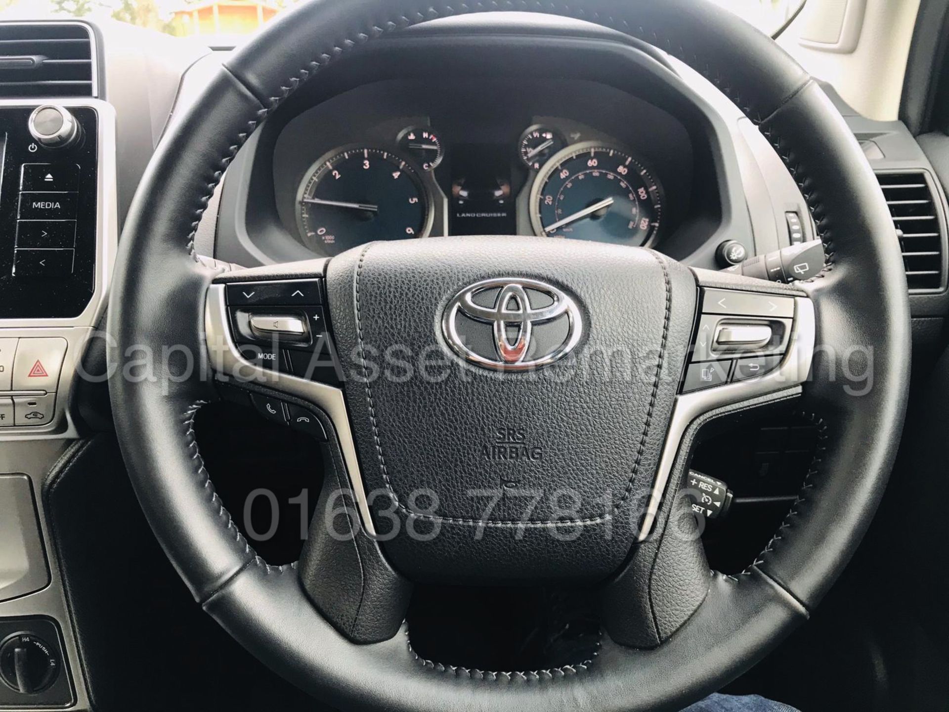 TOYOTA LAND CRUISER *4X4 SUV* (2019 MODEL) '2.8 D-4D - AUTOMATIC' **AIR CON - SAT NAV** (HUGE SPEC) - Image 26 of 27