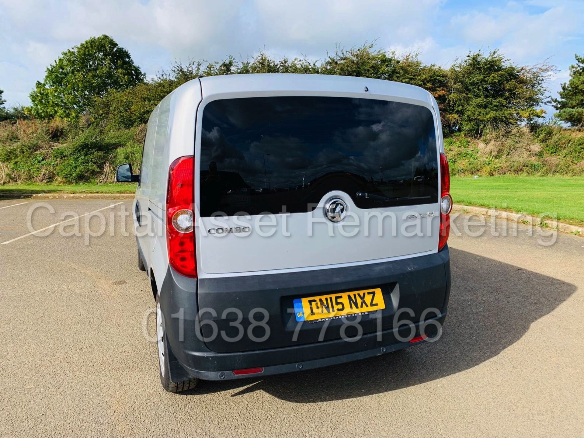 (On Sale) VAUXHALL COMBO 2300 *SWB - 5 SEATER CREW* (2015 - NEW MODEL) 'CDTI - STOP/START' *A/C* - Image 5 of 31