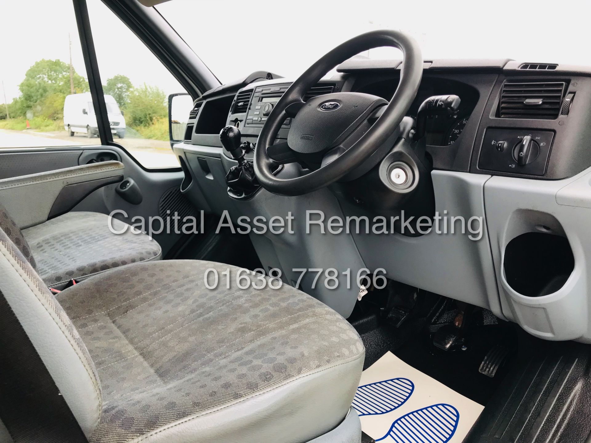 FORD TRANSIT T350 *LWB - MESSING UNIT* (2012 MODEL) '2.4 TDCI - 6 SPEED' **CLARKS CONVERSION** - Image 17 of 19