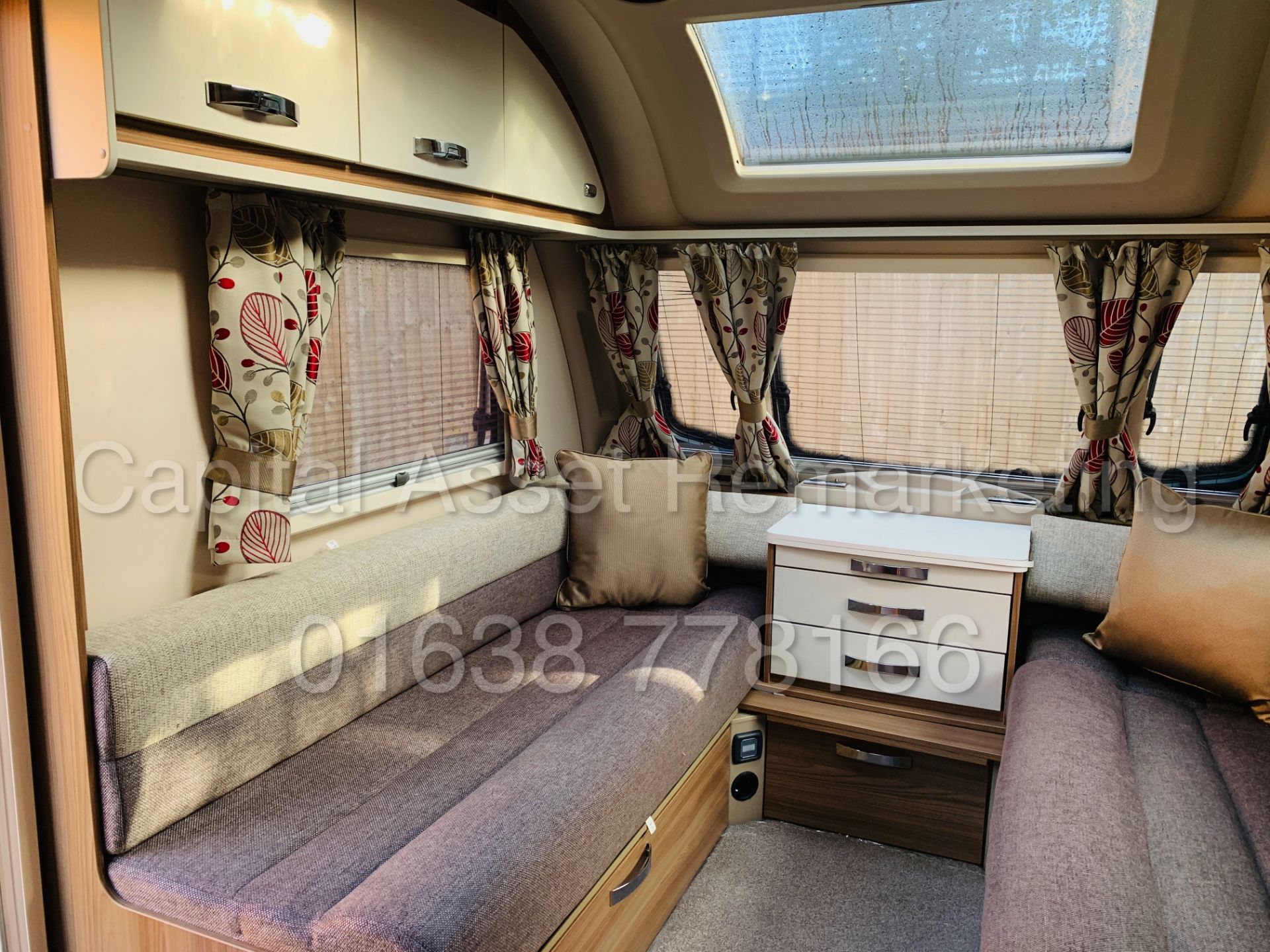 SWIFT ADVENTURA Q6FB *6 BERTH LUXURY TOURING CARAVAN* (2019) UPGRADED DIAMOND PACKAGE *MASSIVE SPEC* - Image 19 of 37