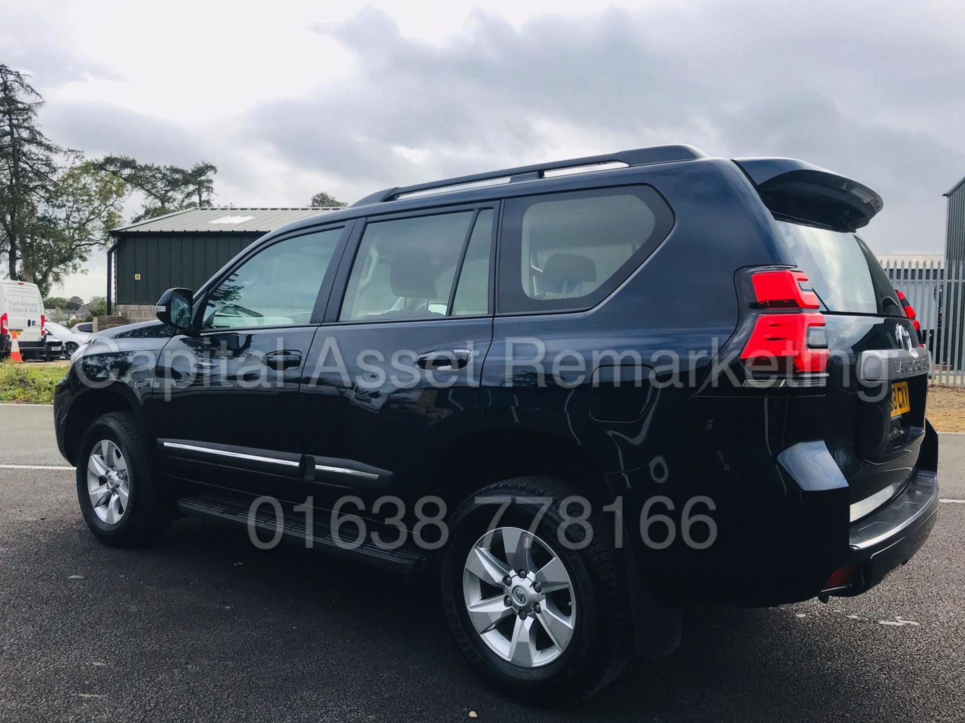 On Sale TOYOTA LAND CRUISER *4X4 SUV* (2019 MODEL) '2.8 D-4D - AUTOMATIC' ** -SAT NAV** (HUGE SPEC) - Image 4 of 27