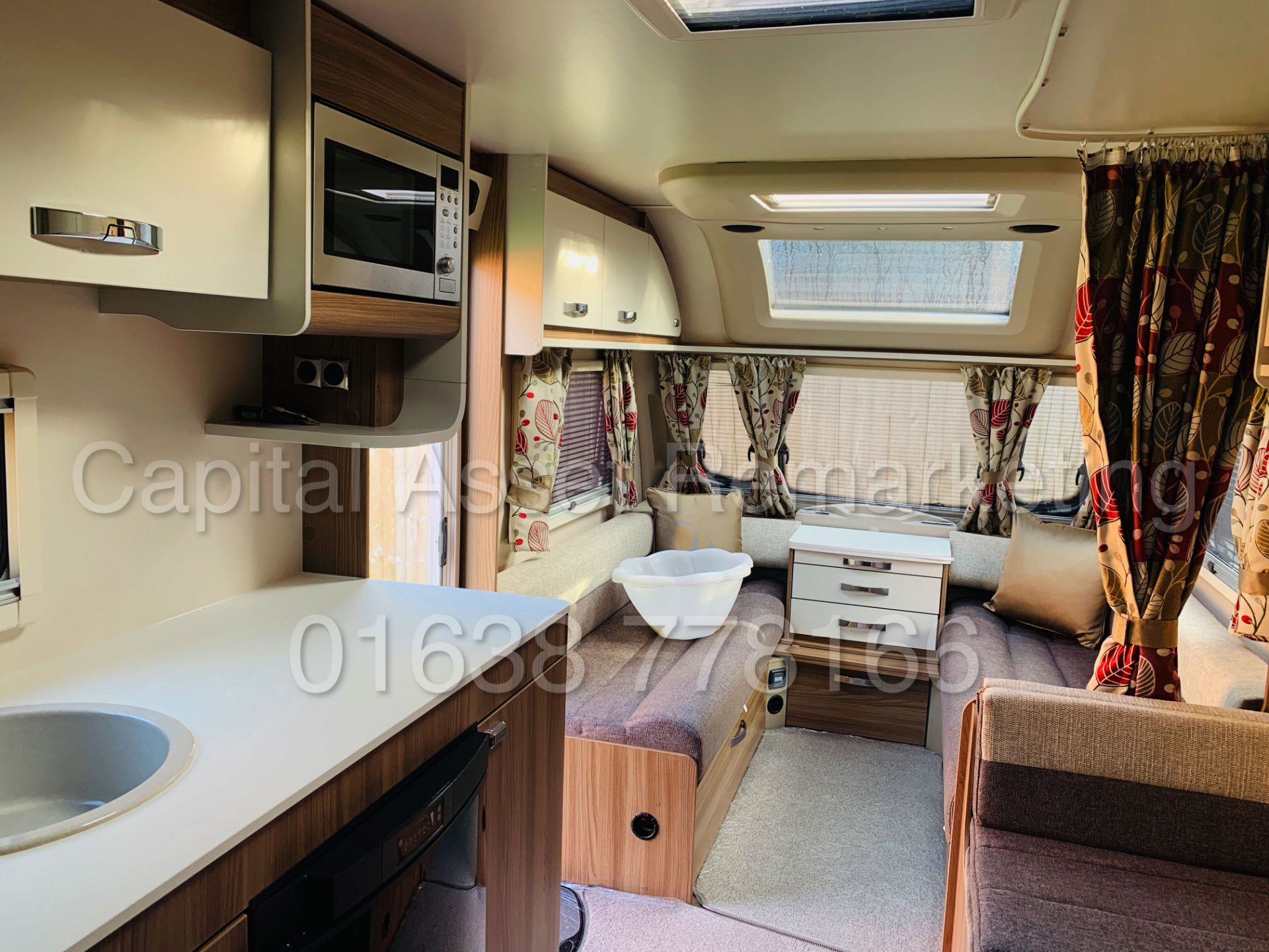 SWIFT ADVENTURA Q6FB *6 BERTH LUXURY TOURING CARAVAN* (2019) UPGRADED DIAMOND PACKAGE *MASSIVE SPEC* - Image 29 of 37