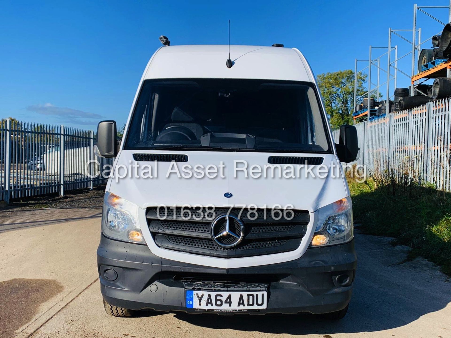 MERCEDES SPRINTER 313CDI MWB / HI TOP (2015) 5 SEATER MESSING / WELFARE UNIT - 1 OWNER *RARE* - Image 4 of 47