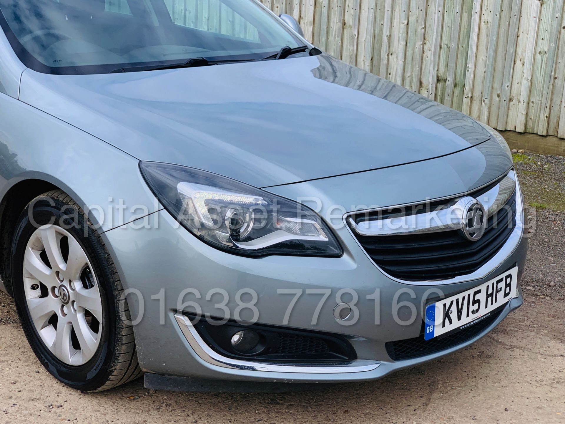 VAUXHALL INSIGNIA *SRI EDITION* (2015 - NEW MODEL) '2.0 CDTI - STOP/START - 6 SPEED' (1 OWNER) - Image 13 of 40