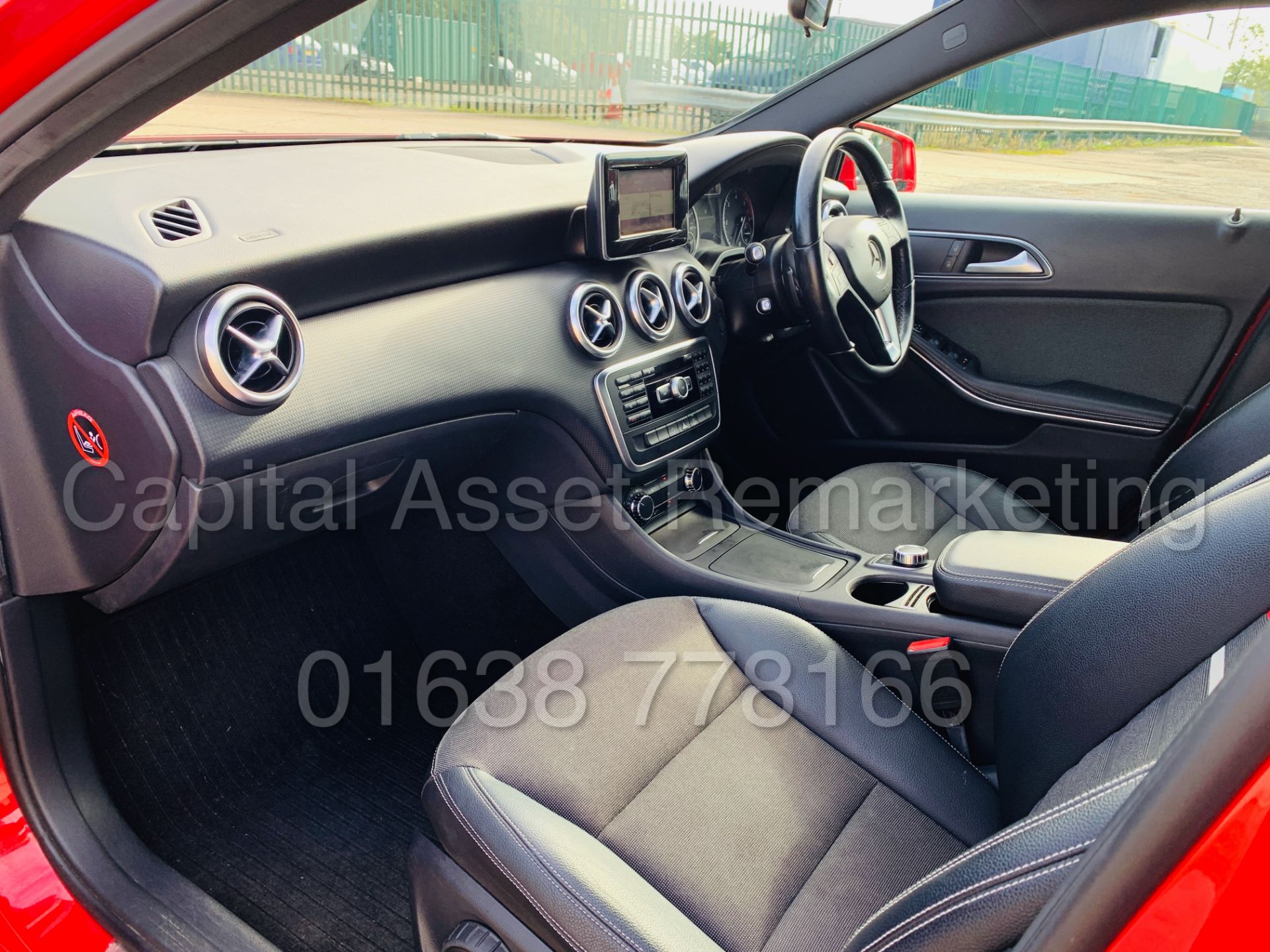 MERCEDES-BENZ A180 *5 DOOR HATCHBACK* (2015 - NEW MODEL) '1.5 CDI - 7-G TRONIC AUTO' **HUGE SPEC** - Image 20 of 43