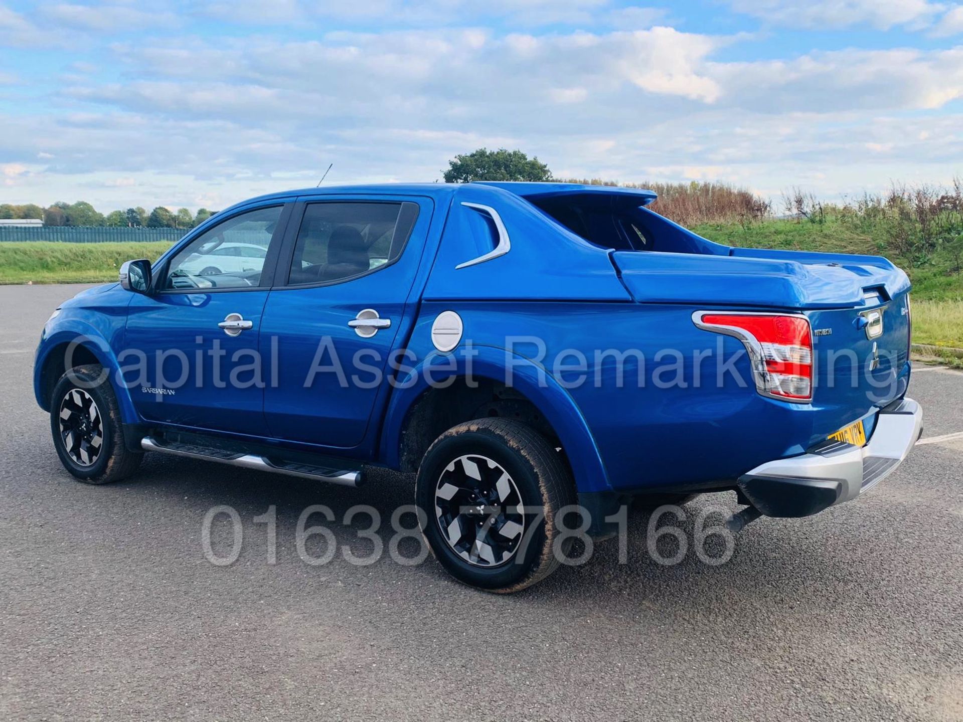 MITSUBISHI L200 *BARBARIAN EDITION* D/CAB PICK-UP (2016 - NEW MODEL) '2.4 Di-D - 178 BHP' *TOP SPEC* - Image 12 of 55