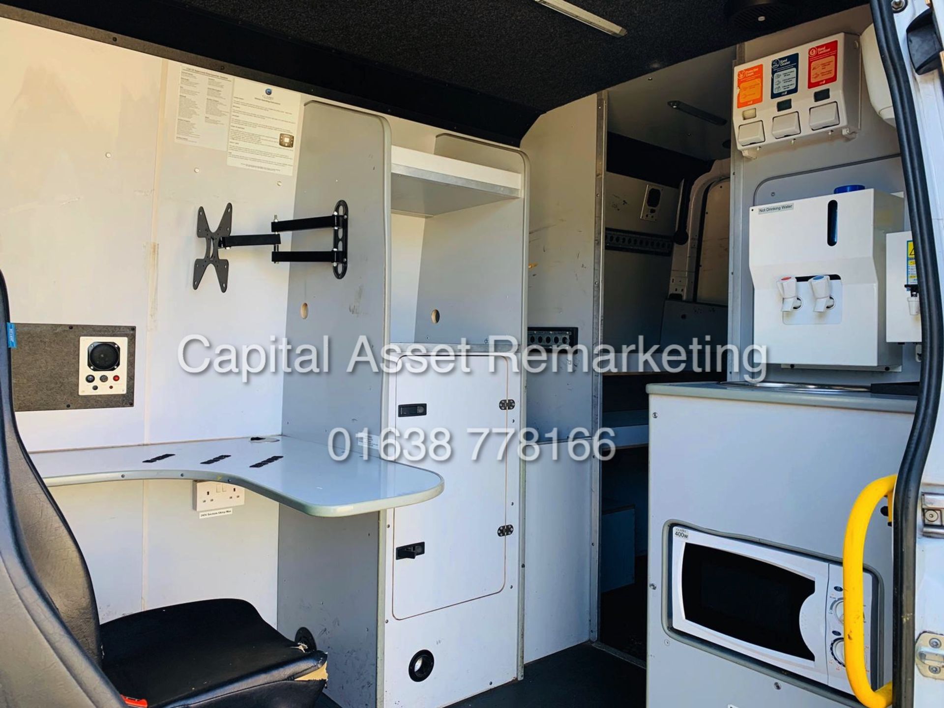 MERCEDES SPRINTER 313CDI MWB / HI TOP (2015) 5 SEATER MESSING / WELFARE UNIT - 1 OWNER *RARE* - Image 26 of 47