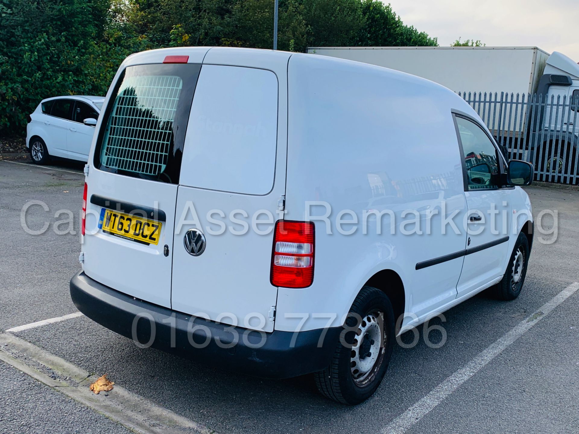 (On Sale) VOLKSWAGEN CADDY C20 BLUEMOTION *SWB - PANEL VAN* (2014) '1.6 TDI - 102 BHP' **AIR CON** - Image 11 of 30