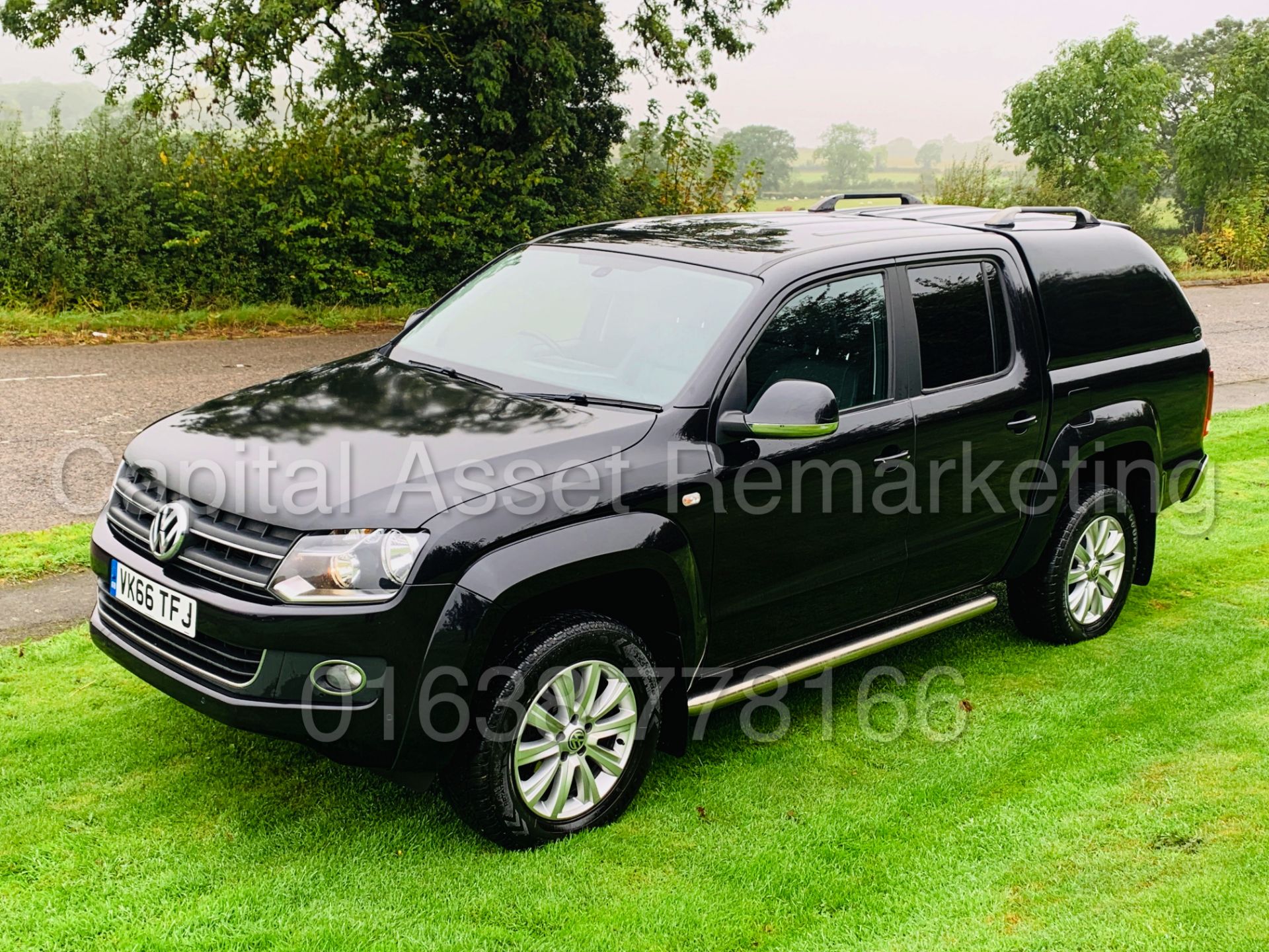 VOLKSWAGEN AMAROK *HIGHLINE EDITION* D/CAB PICK-UP (2017 MODEL) '2.0 TDI - 180 BHP - AUTO' *WOW* - Image 7 of 52