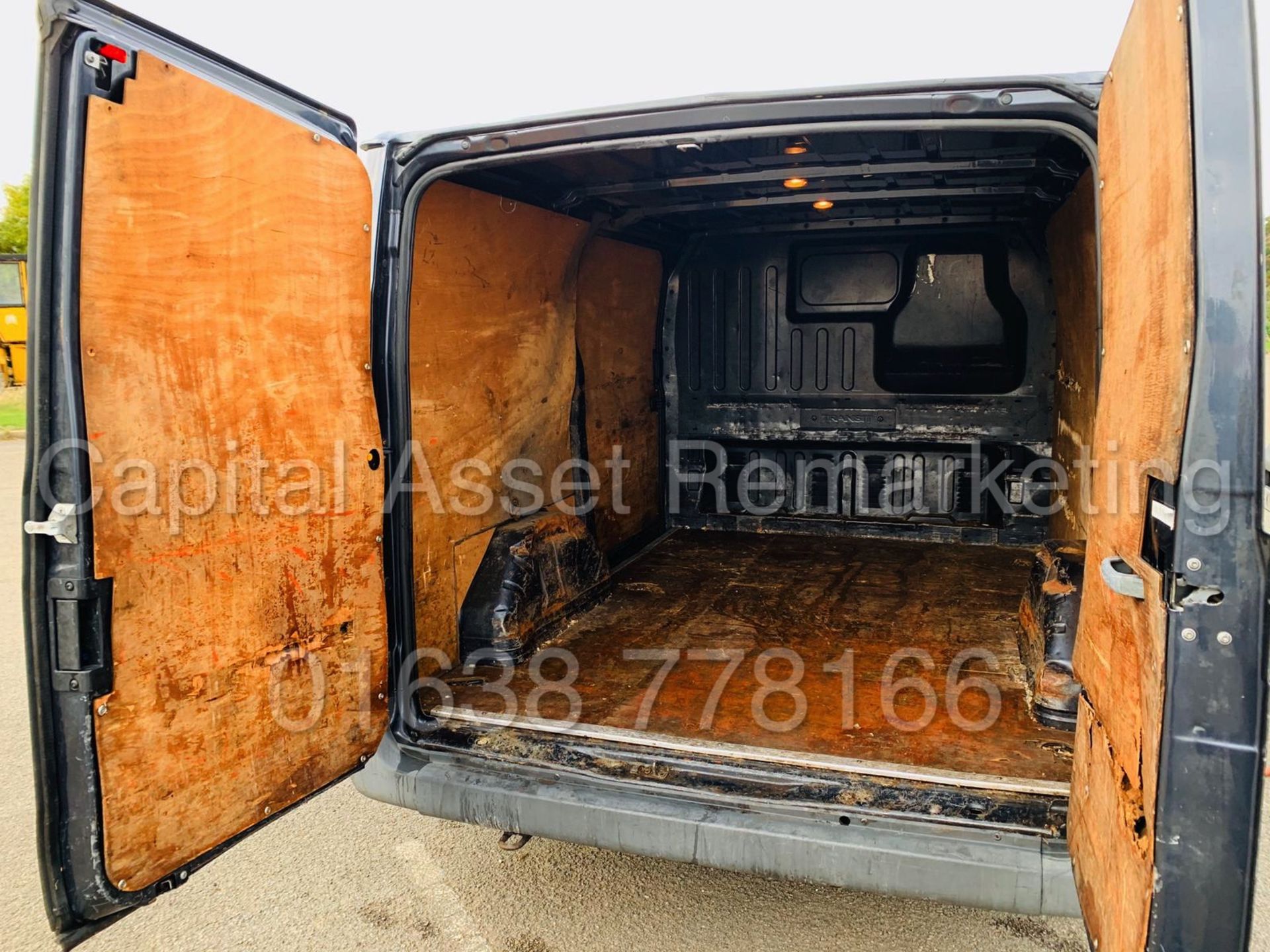 FORD TRANSIT 115 T260 *TREND EDITION* SWB PANEL VAN (2010 MODEL) '2.2 TDCI - 115 BHP - 6 SPEED' - Image 19 of 24