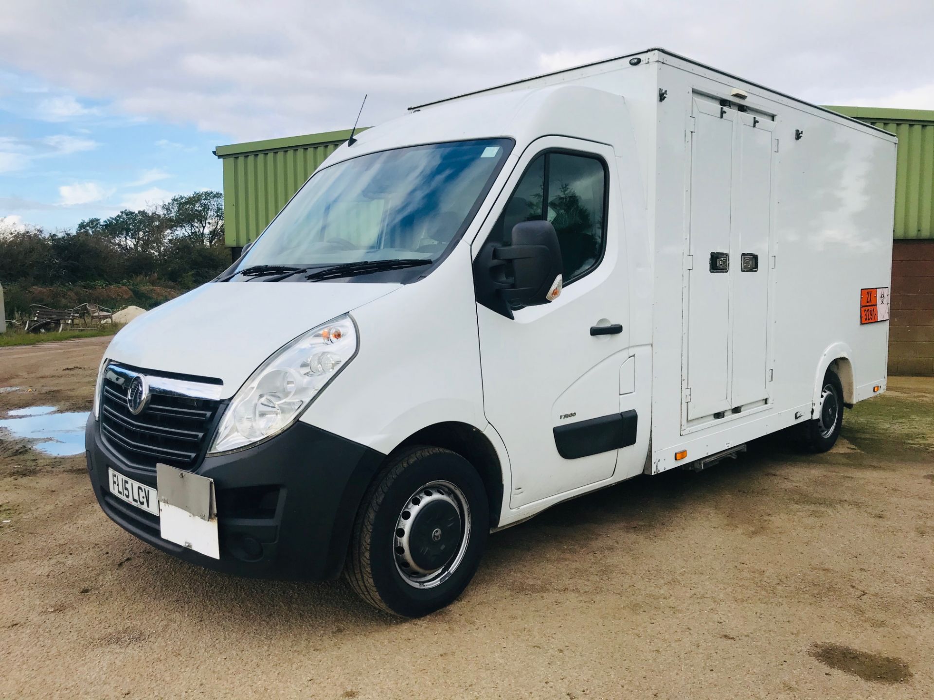 VAUXHALL MOVANO 2.3CDTI "136BHP - 6 SPEED" 14FT LOW-LOADER BOX VAN (15 REG) SIDE ACCESS - 1 OWNER - Image 3 of 12