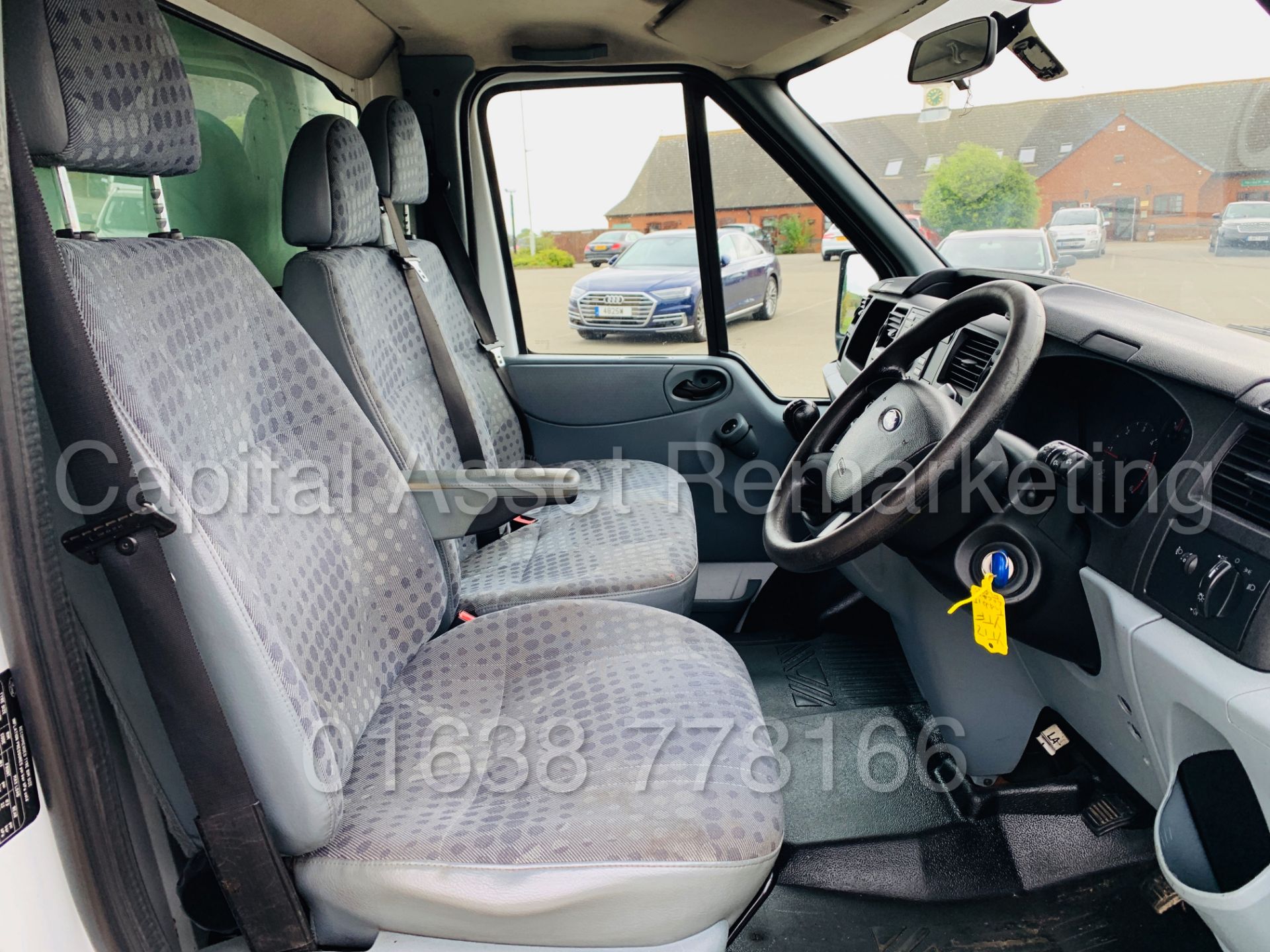 (On Sale) FORD TRANSIT T350L *LWB - LUTON / BOX VAN* (2012) '2.2 TDCI -125 BHP- 6 SPEED' *TAIL-LIFT* - Image 25 of 35