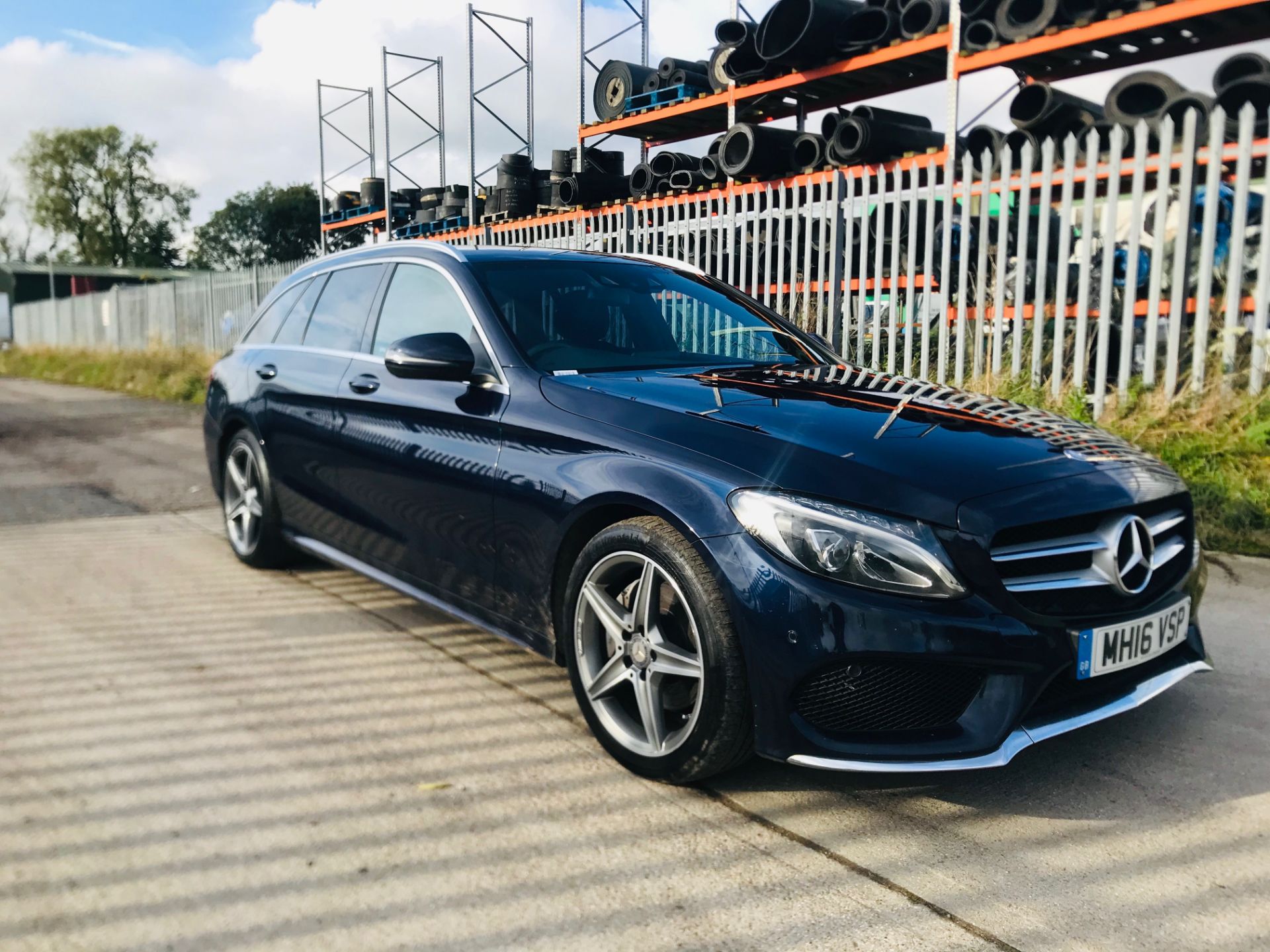 (ON SALE) MERCEDES C220d "AMG" LINE 7G AUTO ESTATE - 16 REG - SAT NAV - LEATHER -1 KEEPER -HUGE SPEC