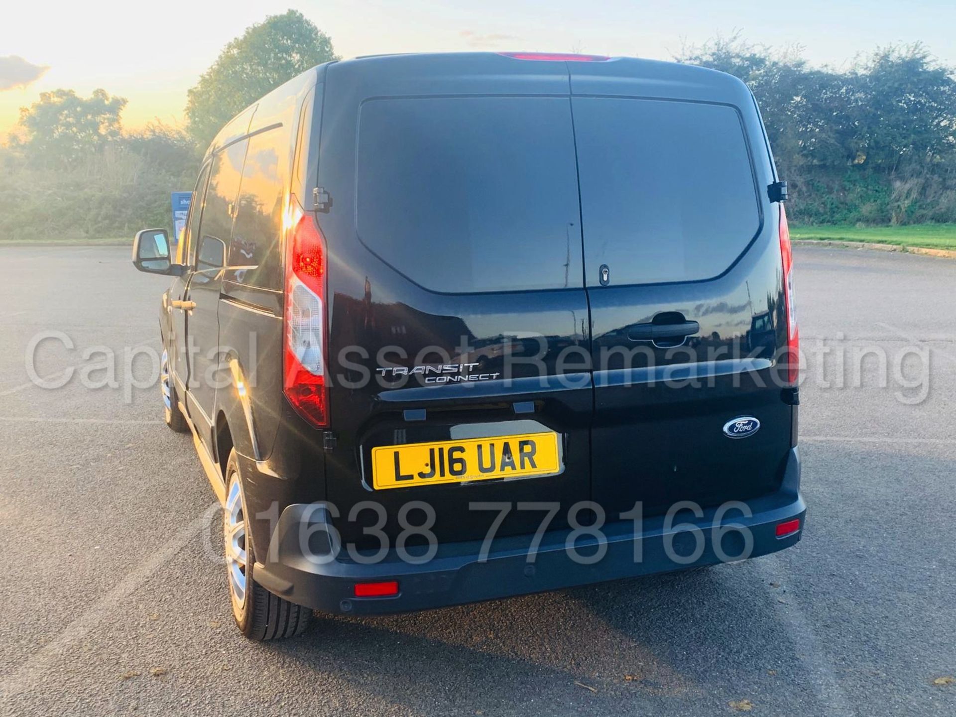 (ON SALE) FORD TRANSIT CONNECT *TREND EDITION* LWB (2016) '1.6 TDCI -95 BHP' **AIR CON** (3 SEATER) - Image 9 of 32