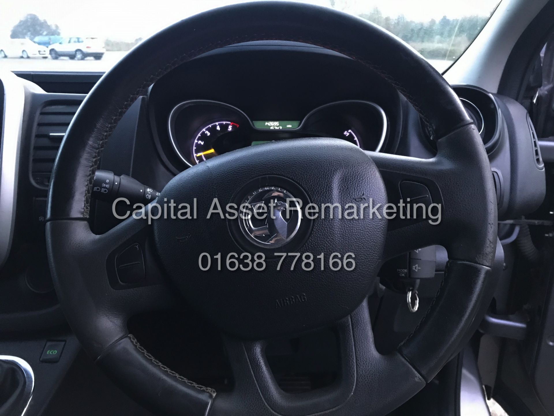 VAUXHALL VIVARO 1.6CDTI "SPORTIVE" LWB (2016 MODEL - NEW SHAPE) 1 OWNER - AIR CON - 6 SPEED - S/S - Image 9 of 16