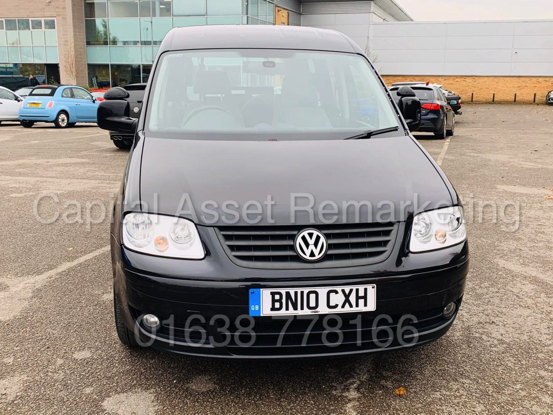 VOLKSWAGEN CADDY C20 *LIFE EDITION* DISABILITY ACCESS / WAV (2010) '1.9 TDI -AUTO' *A/C* (LOW MILES) - Image 3 of 32