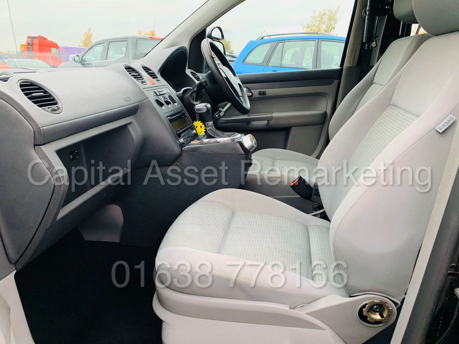 VOLKSWAGEN CADDY C20 *LIFE EDITION* DISABILITY ACCESS / WAV (2010) '1.9 TDI -AUTO' *A/C* (LOW MILES) - Image 13 of 32