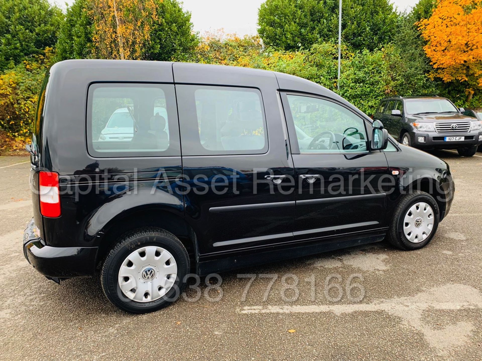 VOLKSWAGEN CADDY C20 *LIFE EDITION* DISABILITY ACCESS / WAV (2010) '1.9 TDI -AUTO' *A/C* (LOW MILES) - Image 10 of 32