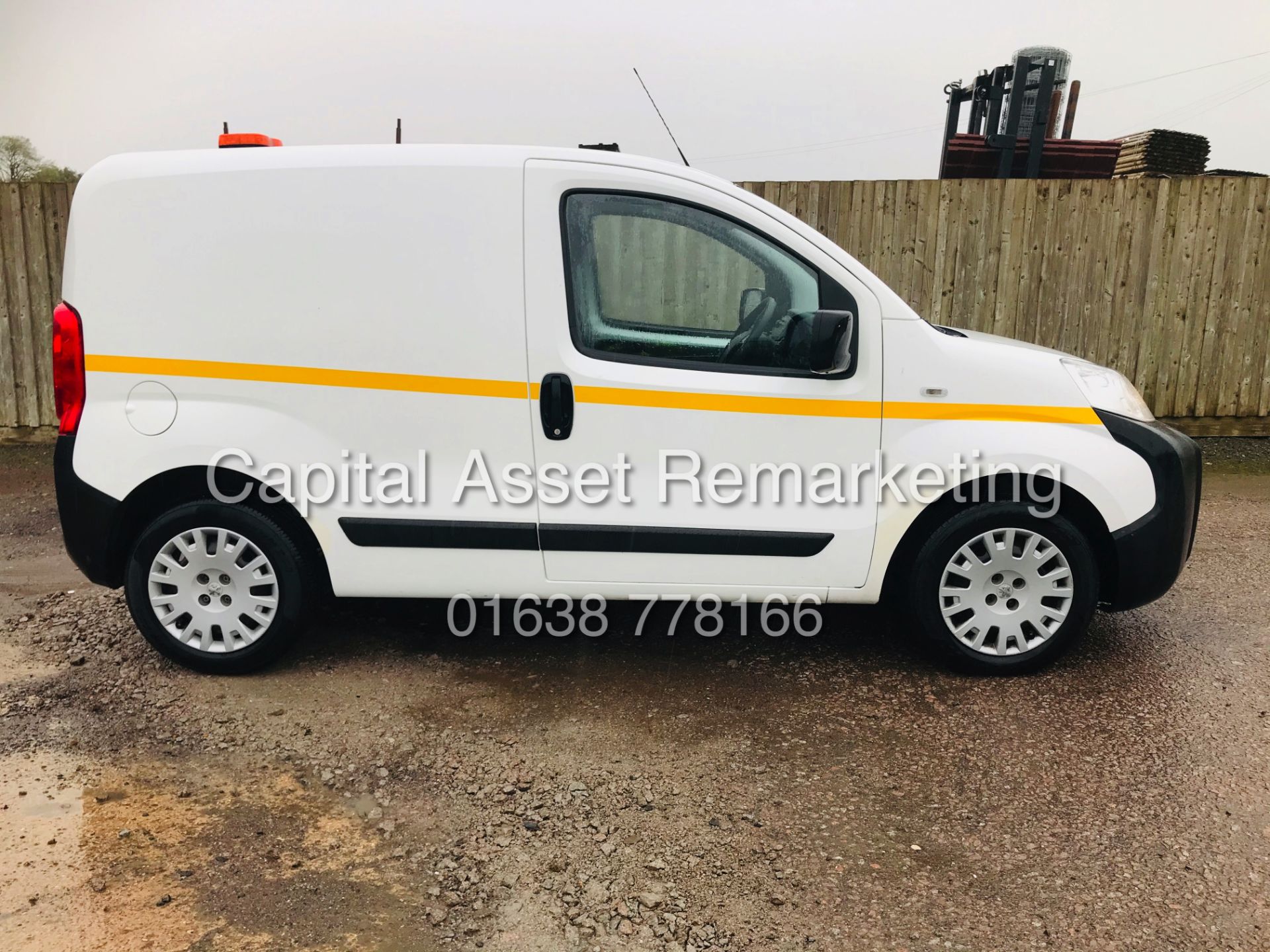 (ON SALE) PEUGEOT BIPPER HDI "PROFESSIONAL" 1 OWNER FSH *AIR CON* SIDE DOOR (2016 MODEL) ELEC PACK - Image 11 of 22