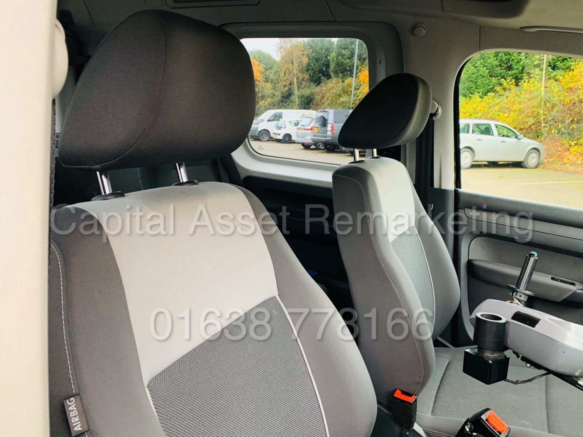 (On Sale) VOLKSWAGEN CADDY C20 *LIFE* DISABILITY ACCESS / WAV (2011) '1.6 TDI - AUTO' *A/C* - Image 12 of 22