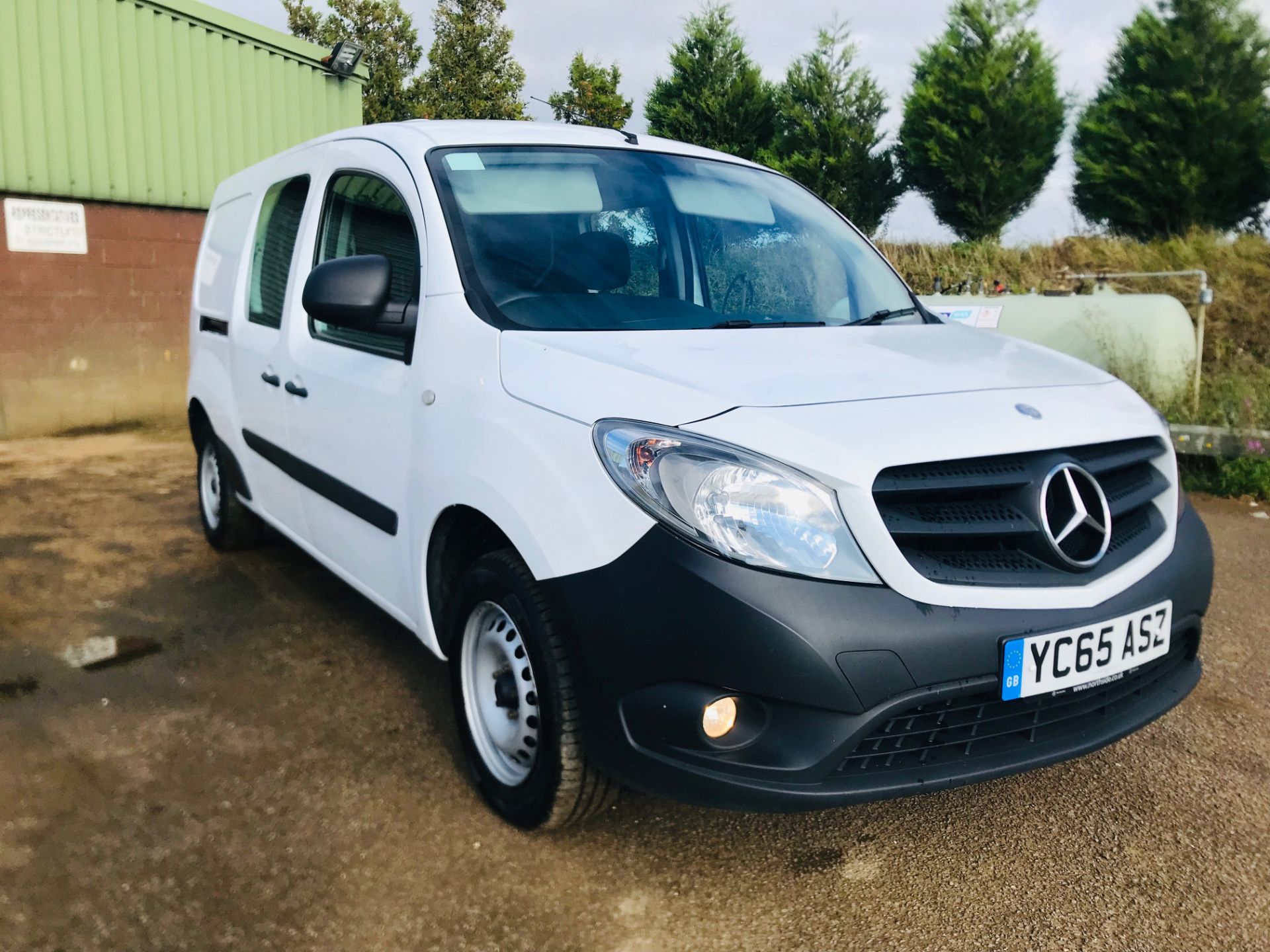 (ON SALE) MERCEDES CITAN 109CDI EXTRA LONG WHEEL BASE DUALINER / COMBI VAN - 5 SEATER - 1 KEEPER FSH - Image 2 of 19