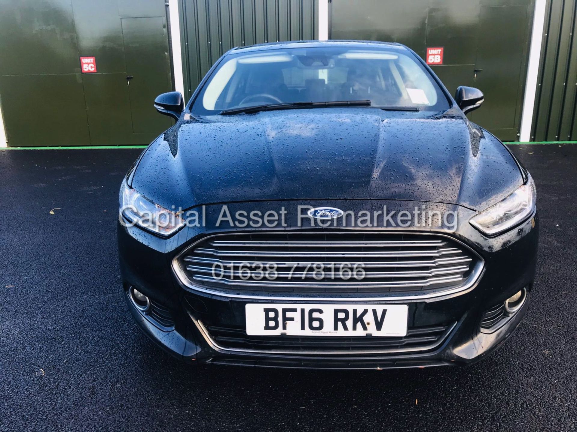 FORD MONDEO 1.5TDCI "TITANIUM" HATCHBACK - 16 REG - BLACK - SAT NAV - 1 KEEPER - CLIMATE- START STOP - Image 2 of 27