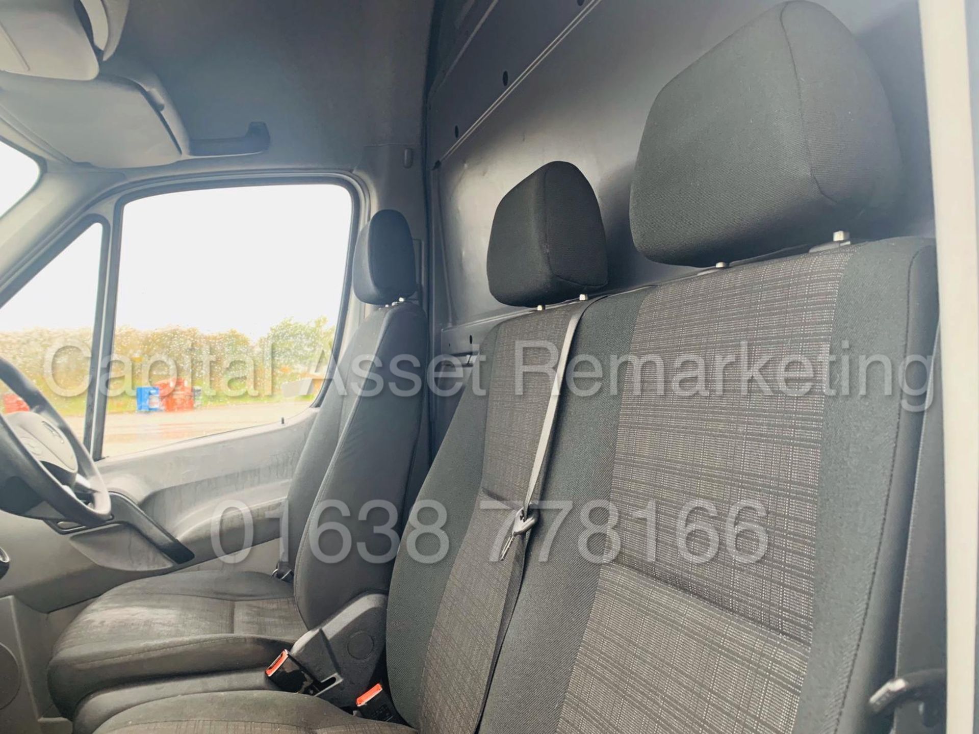 MERCEDES-BENZ SPRINTER 313 CDI *LWB HI-ROOF* (2015 - NEW MODEL) '130 BHP - 6 SPEED' *CRUISE CONTROL* - Bild 17 aus 30