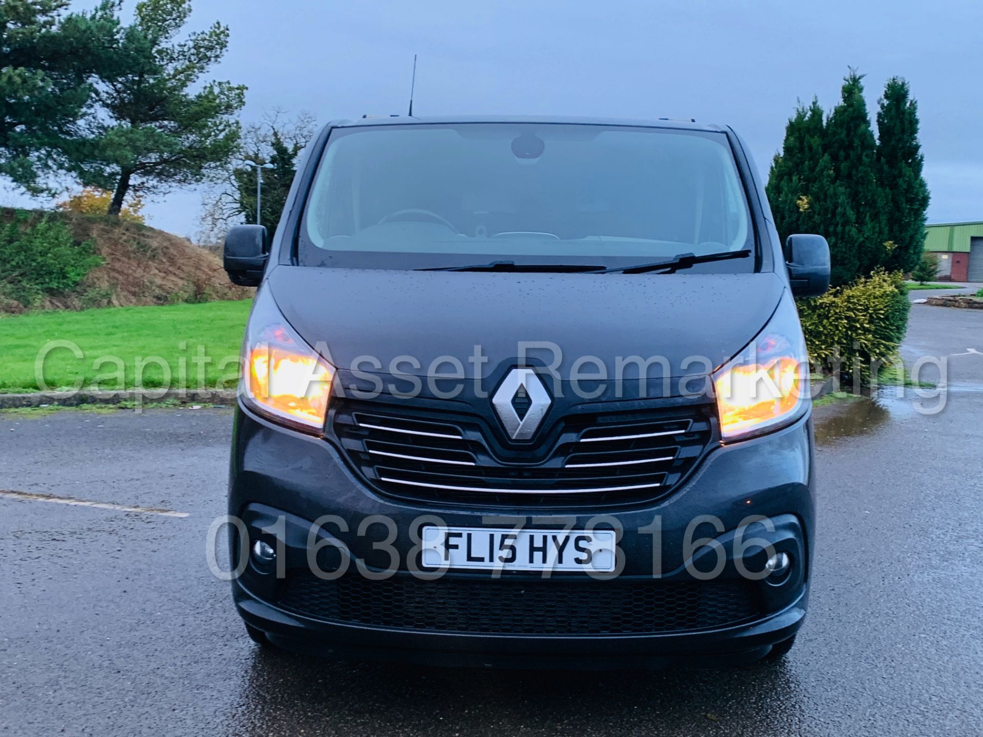 RENAULT TRAFIC *SPORT ENERGY* SWB (2015 - NEW MODEL) '1.6 DCI - 120 BHP - 6 SPEED' *SAT NAV - A/C* - Bild 12 aus 39