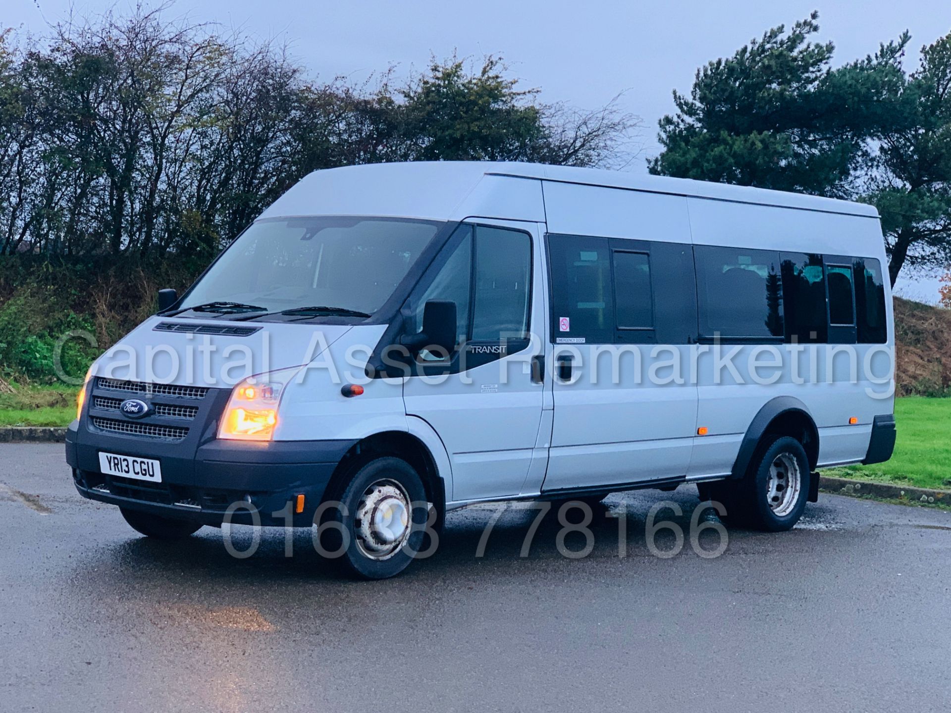 FORD TRANSIT 135 T430 RWD *XLWB -17 SEATER MINI-BUS* (2013) '2.2 TDCI - 135 BHP - 6 SPEED' (1 OWNER)