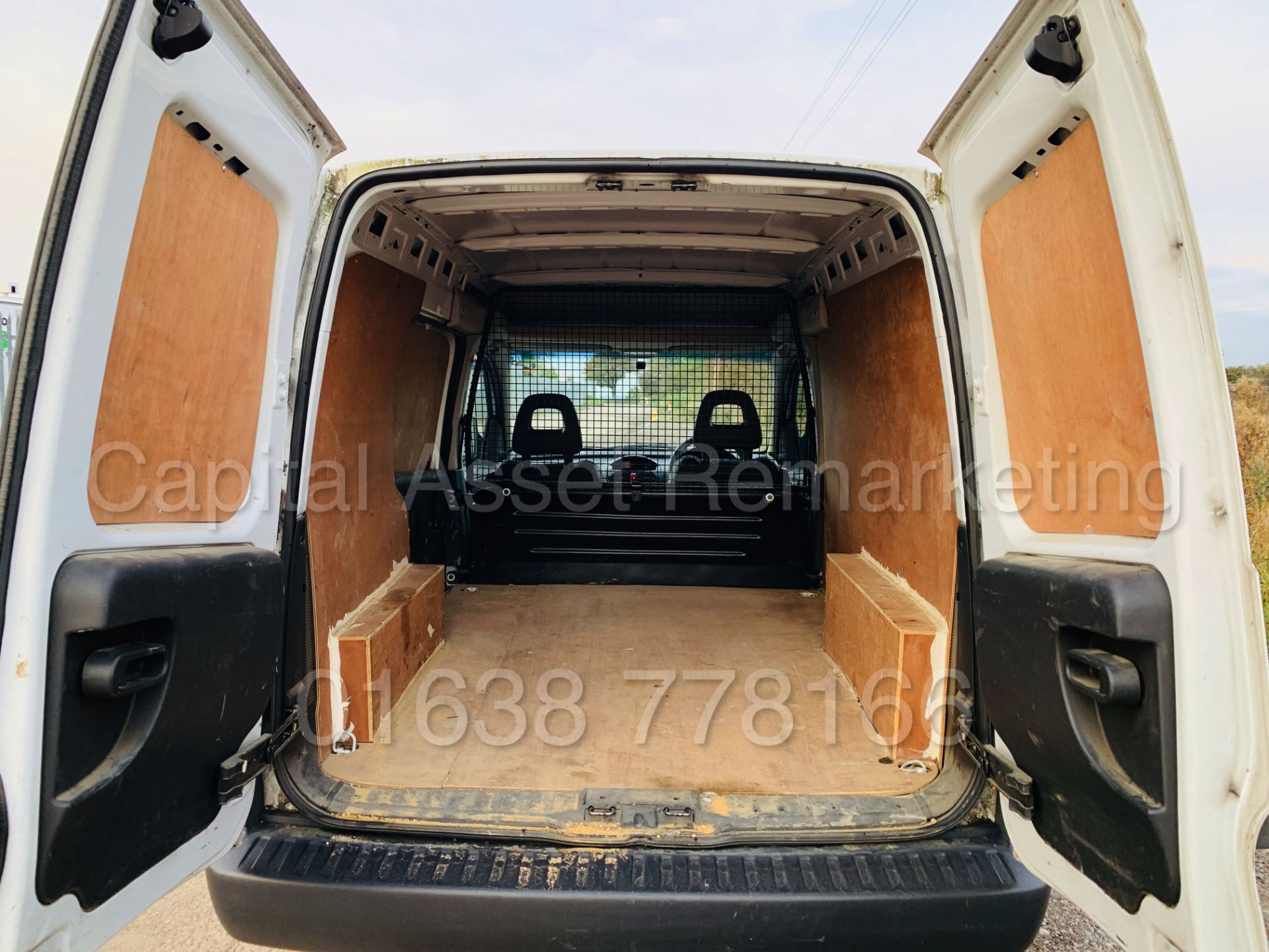 (On Sale) VAUXHALL COMBO 2000 CDTI 16V *LCV - PANEL VAN* (60 REG) '1.7 CDTI - 100 BHP' (NO VAT) - Bild 15 aus 22