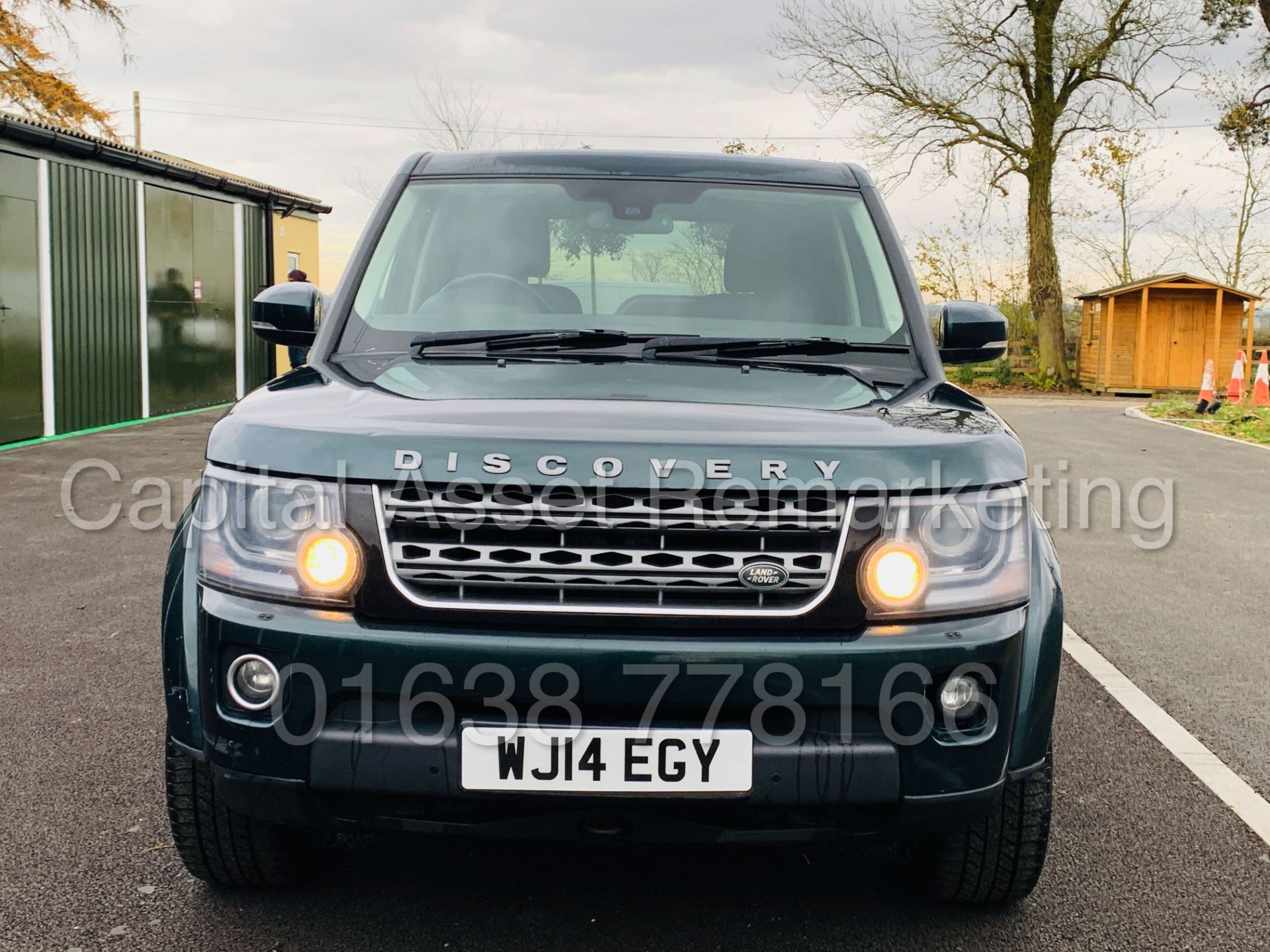 LAND ROVER DISCOVERY 4 *XS EDITION* UTILITY COMMERCIAL (2014) '3.0 SDV6 - 8 SPEED AUTO' *TOP SPEC* - Bild 12 aus 49