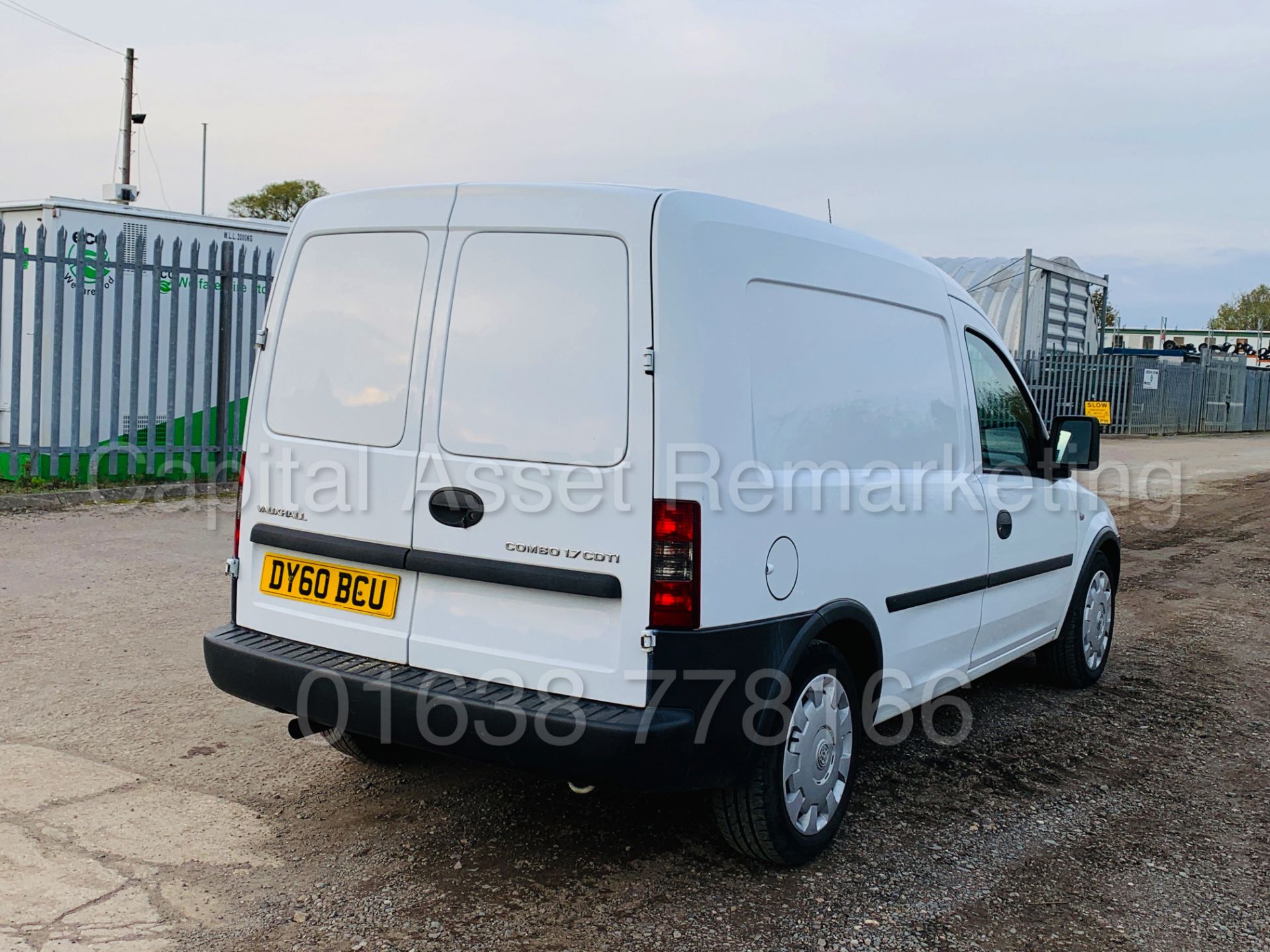 (On Sale) VAUXHALL COMBO 2000 CDTI 16V *LCV - PANEL VAN* (60 REG) '1.7 CDTI - 100 BHP' (NO VAT) - Bild 6 aus 22