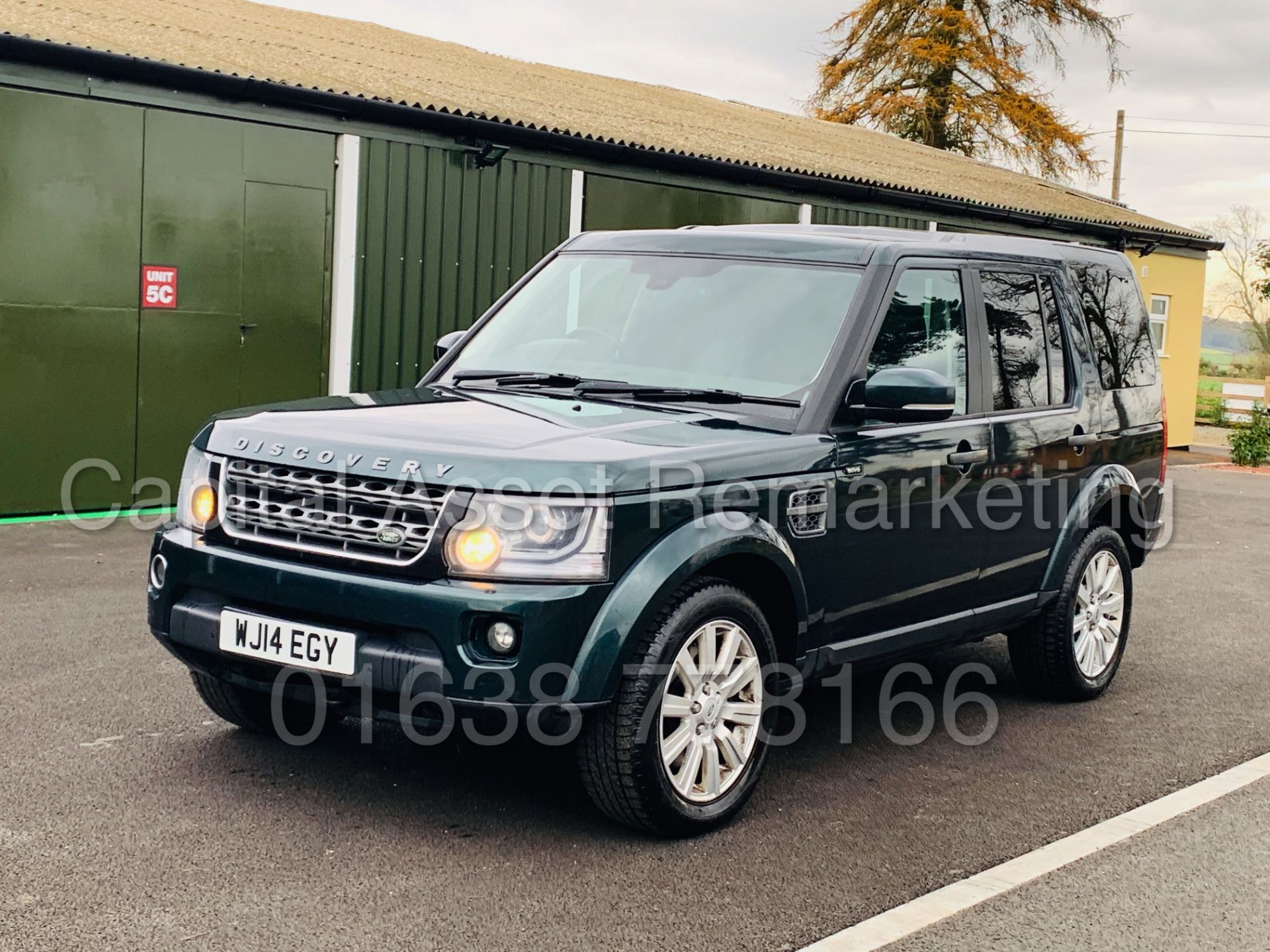 LAND ROVER DISCOVERY 4 *XS EDITION* UTILITY COMMERCIAL (2014) '3.0 SDV6 - 8 SPEED AUTO' *TOP SPEC* - Bild 3 aus 49