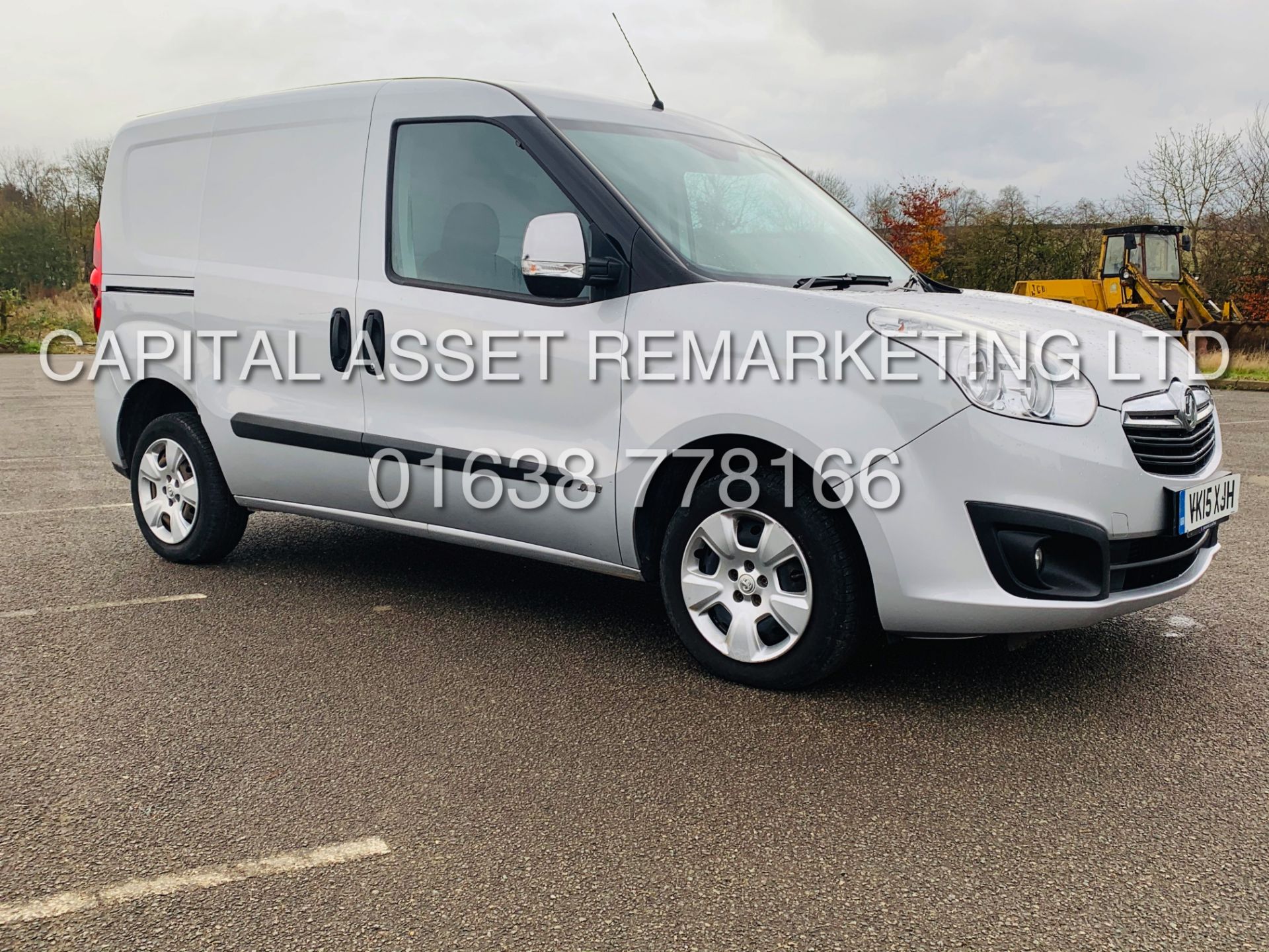 (On Sale) VAUXHALL COMBO 2000 CDTI *SPORTIVE* SWB - PANEL VAN (2015 - NEW MODEL) *AIR CON* (1 OWNER) - Image 3 of 23