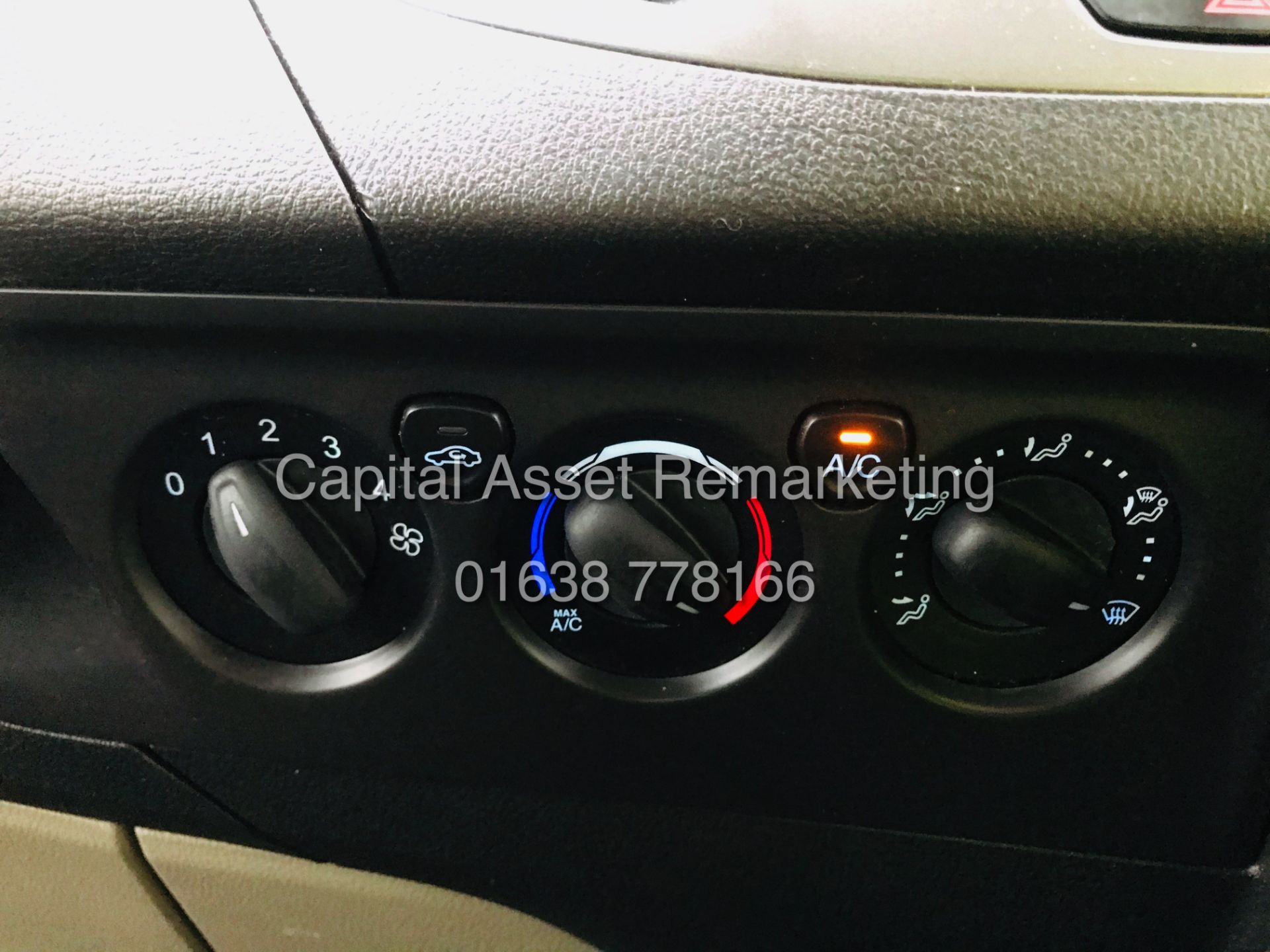 FORD CUSTOM "TOURNEO - TREND" 9 SEATER MINIBUS (16 REG) E-TEC STOP / START - 1 OWNER FSH *AIR CON* - Image 20 of 23